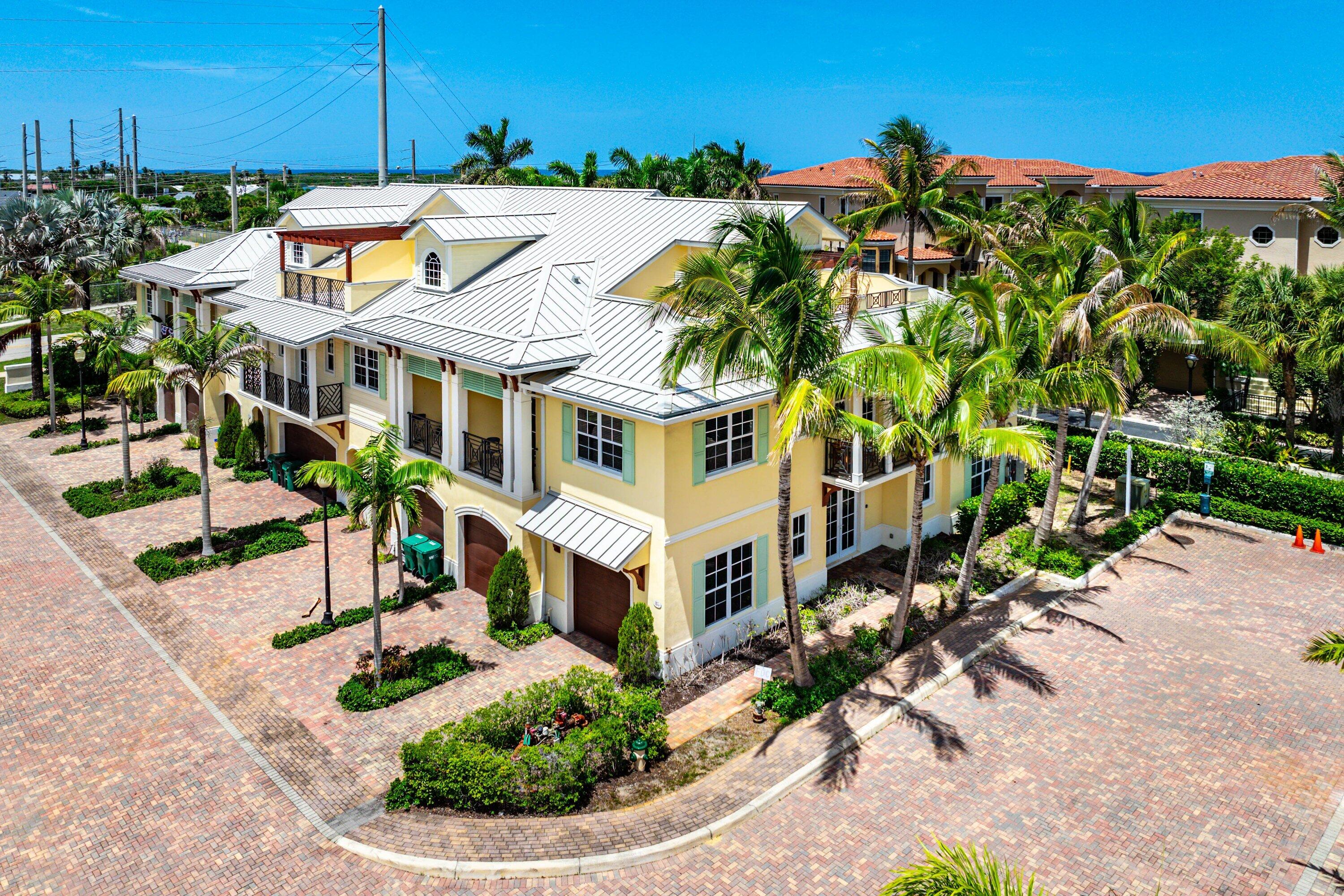 3770 County Line #B5, Tequesta FL 33469