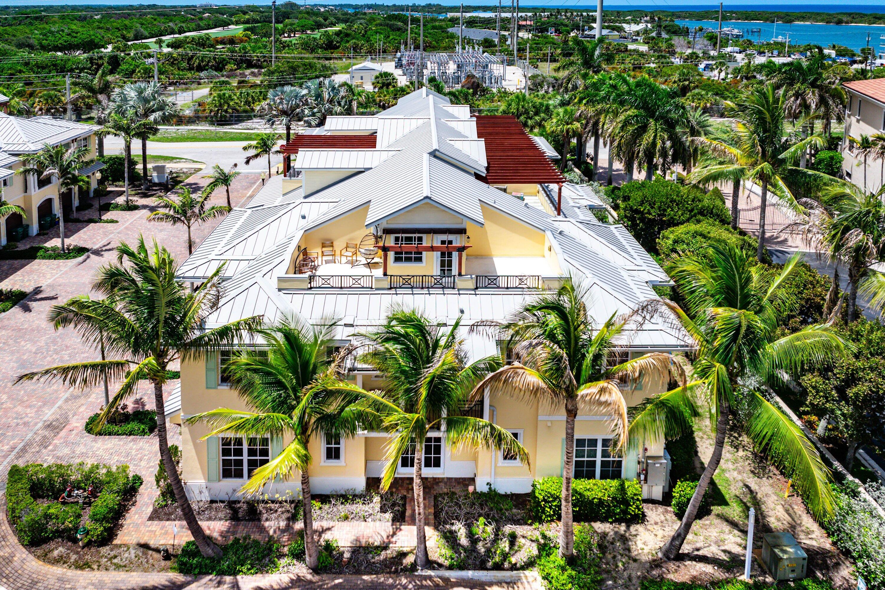 3770 County Line #B5, Tequesta FL 33469