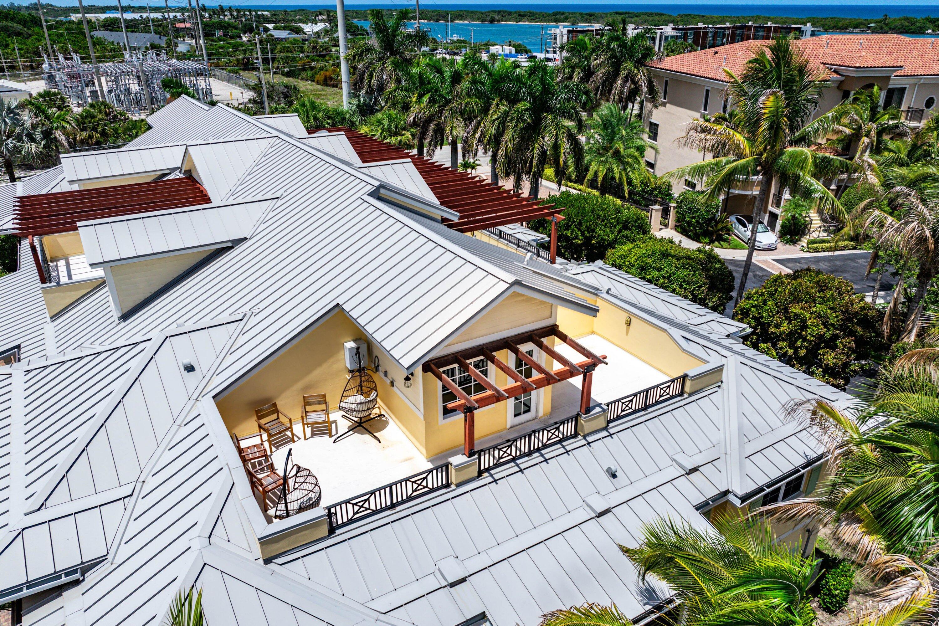 3770 County Line #B5, Tequesta FL 33469