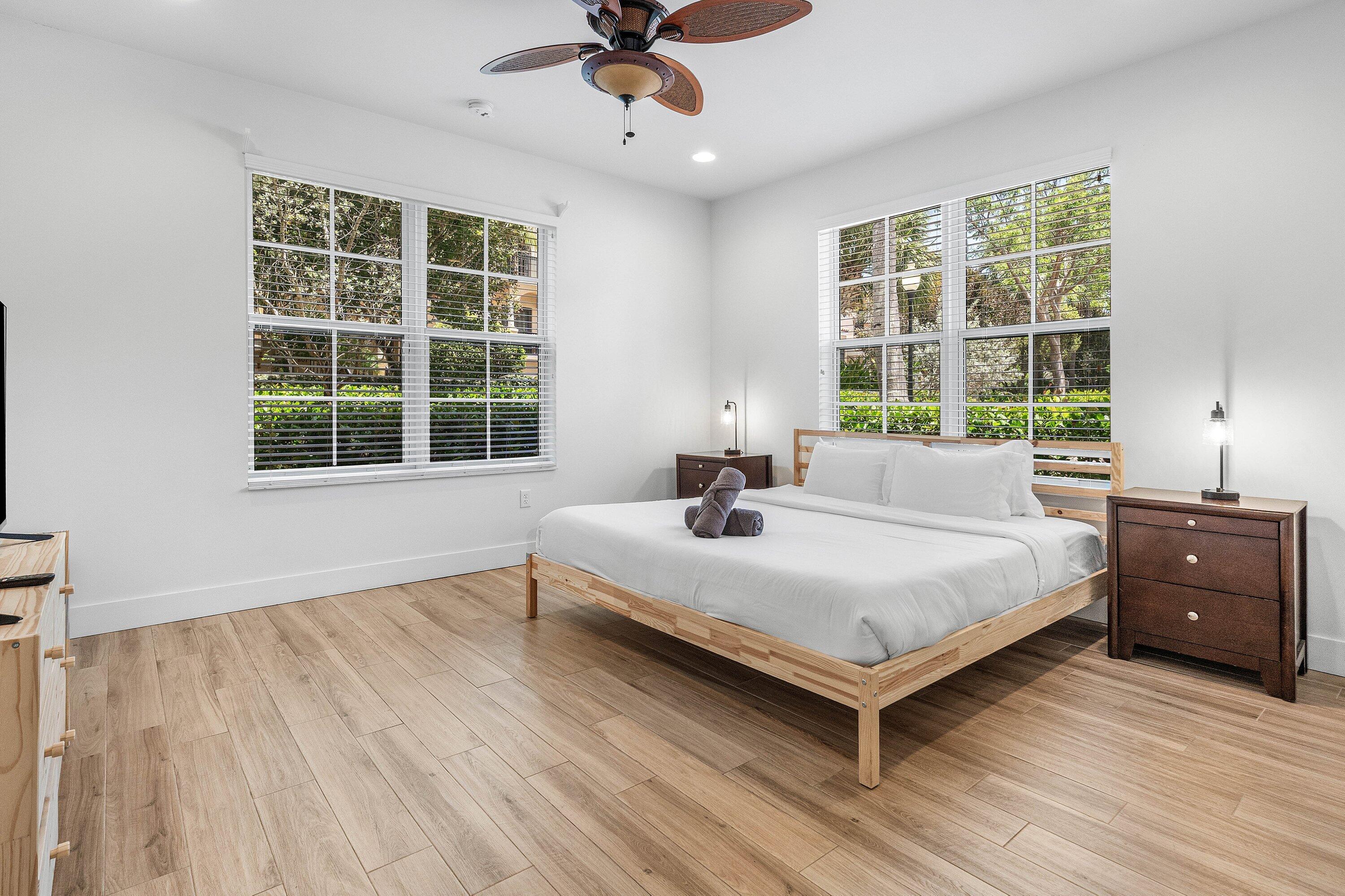 3770 County Line #B5, Tequesta FL 33469