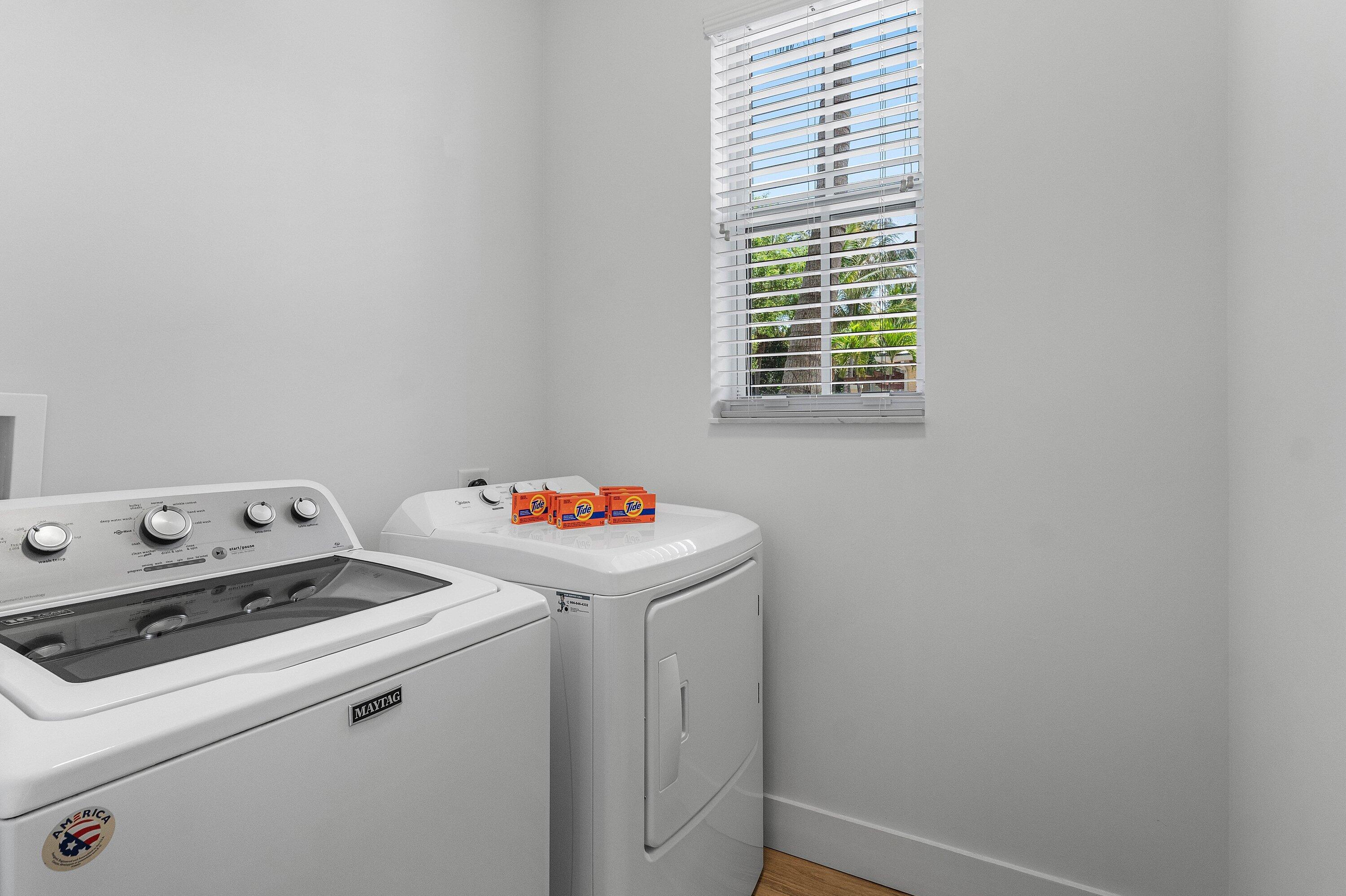 3770 County Line #B5, Tequesta FL 33469