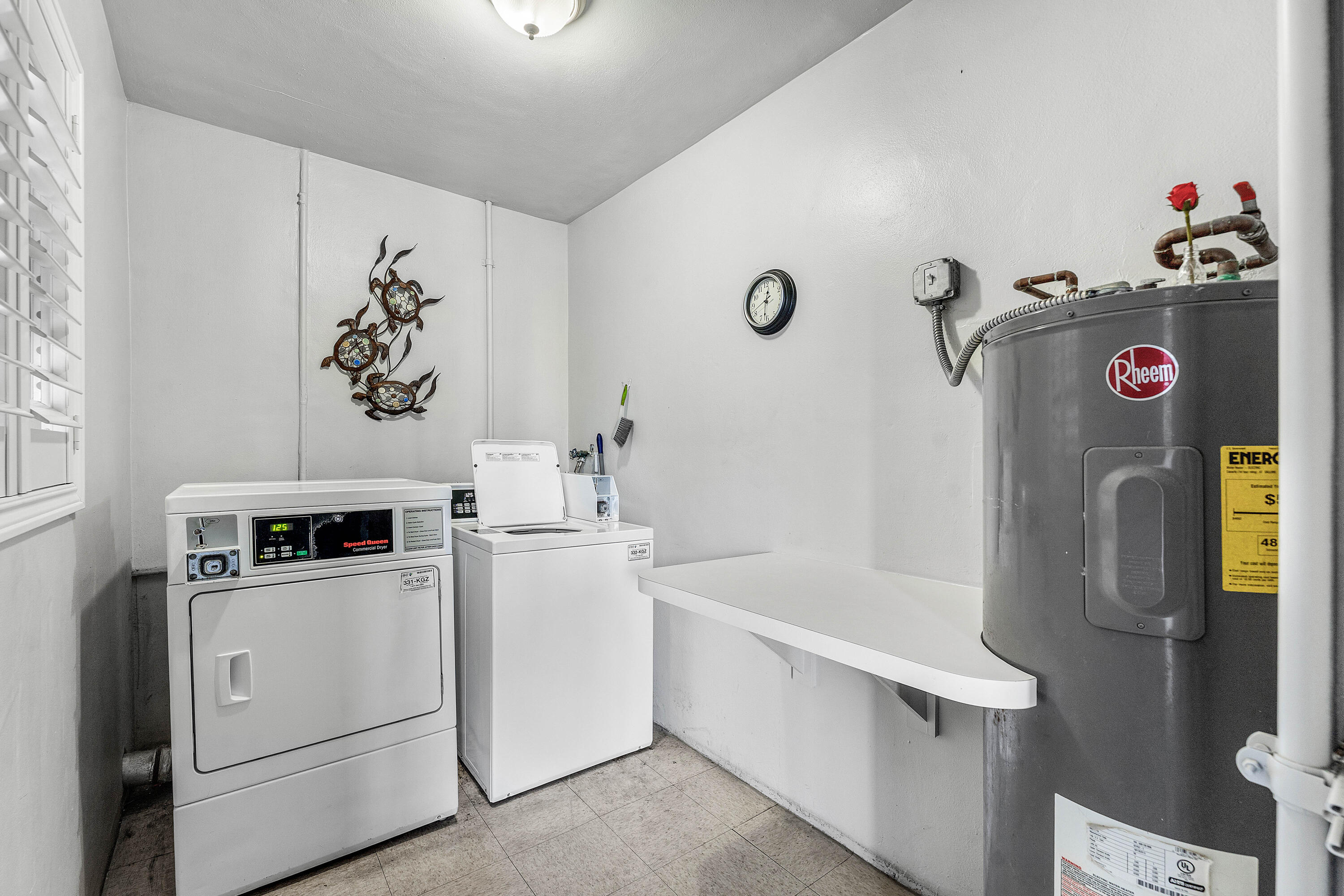 4111 NE 21st #204, Lighthouse Point FL 33064