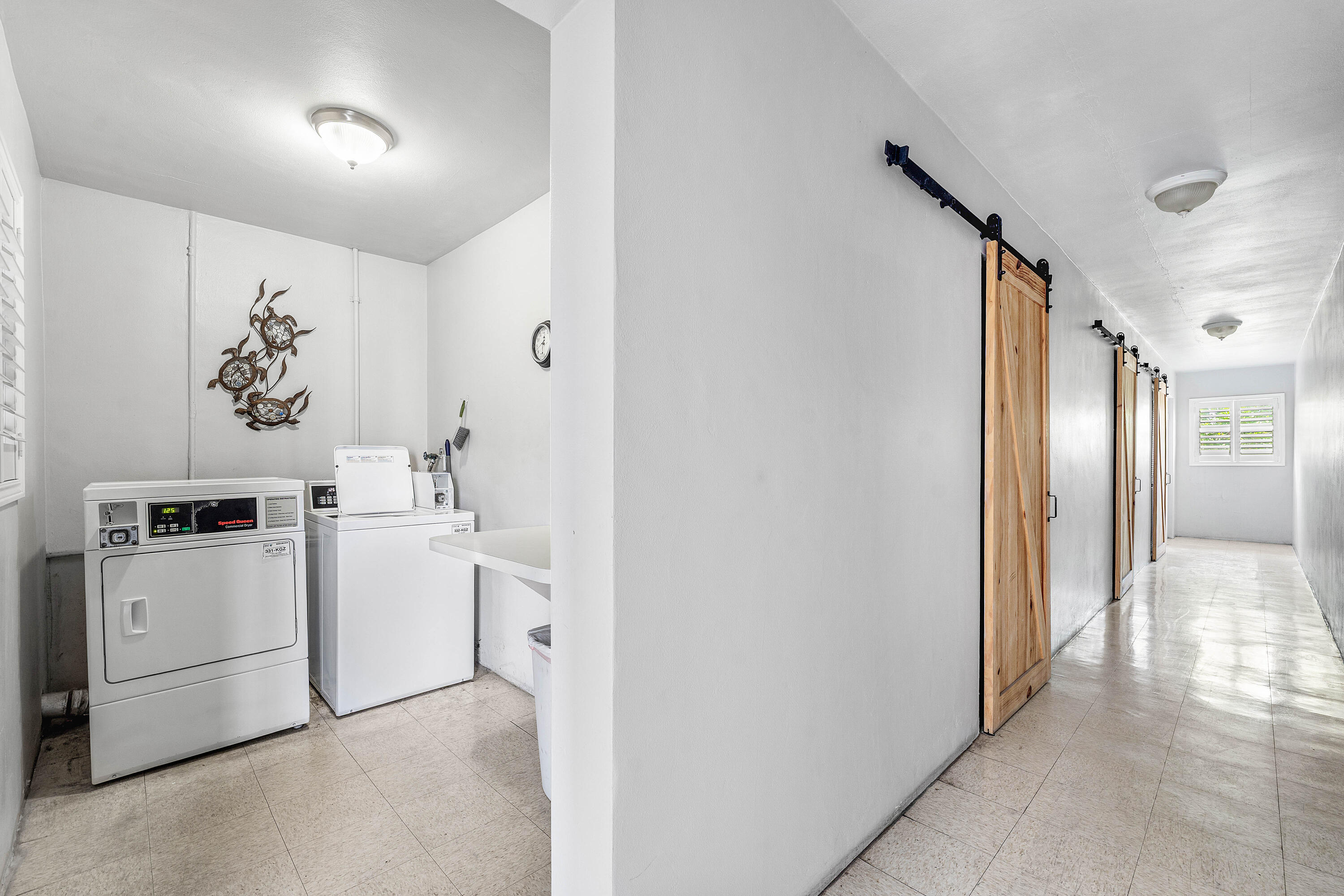4111 NE 21st #204, Lighthouse Point FL 33064