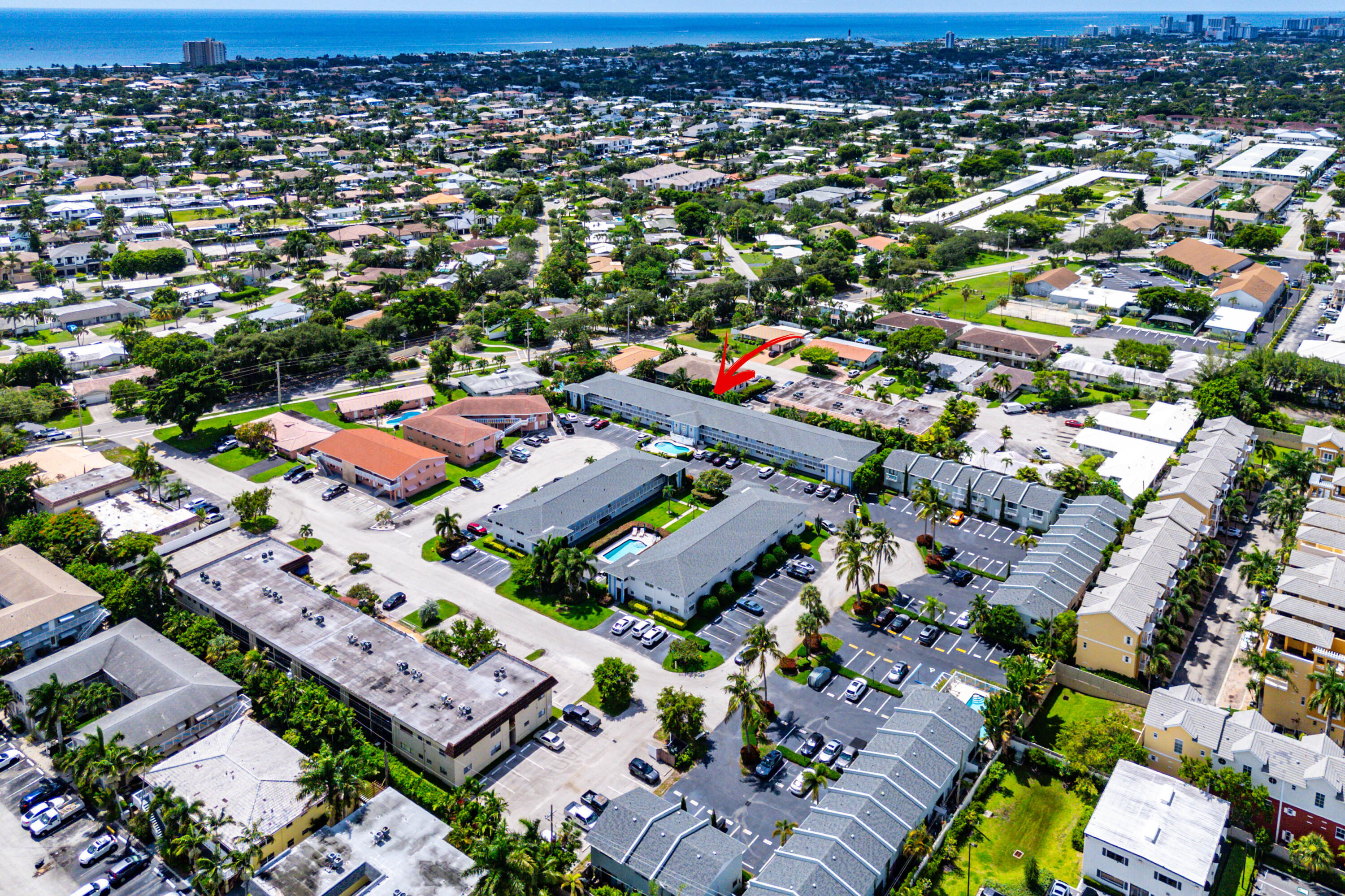 4111 NE 21st #204, Lighthouse Point FL 33064