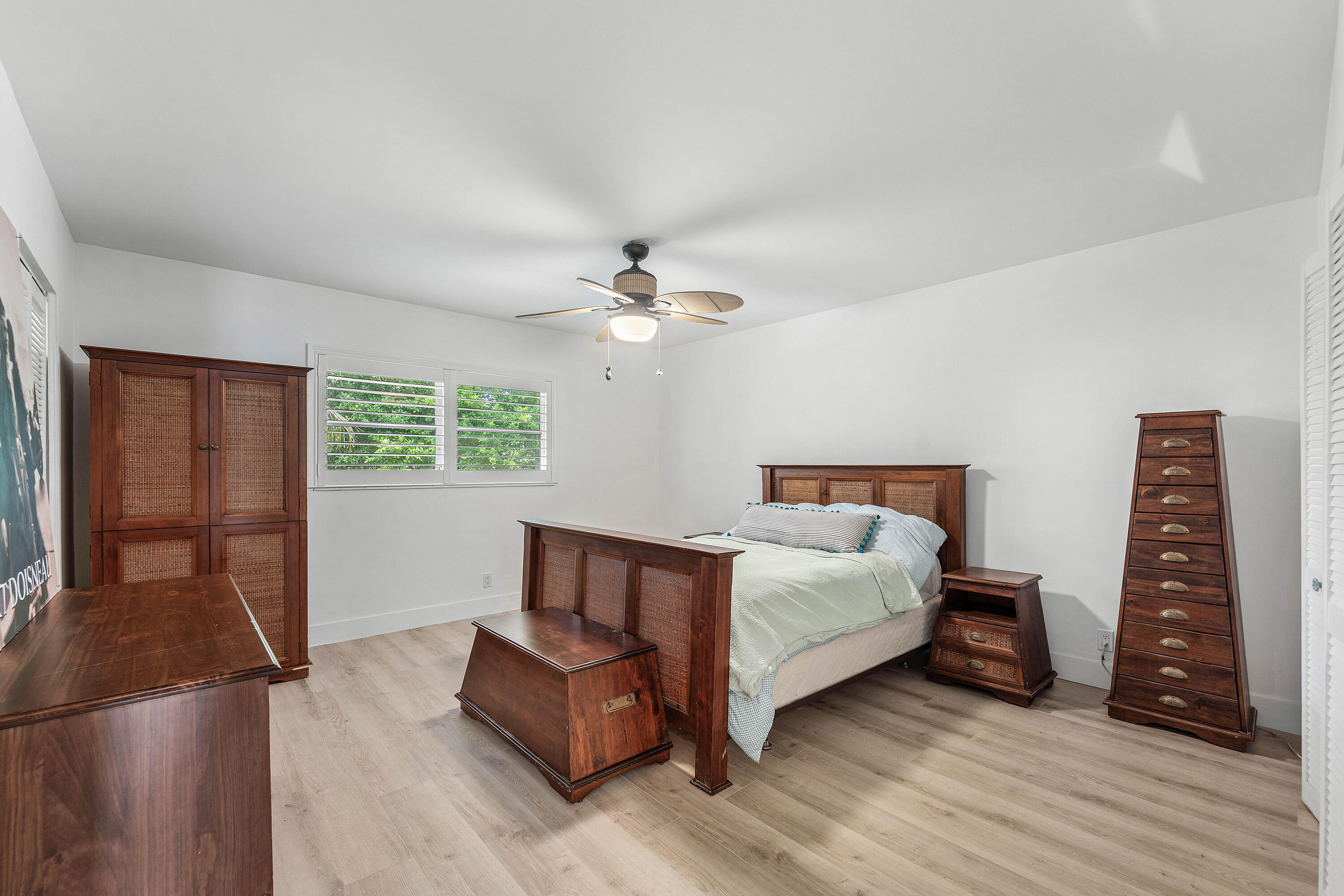 4111 NE 21st #204, Lighthouse Point FL 33064