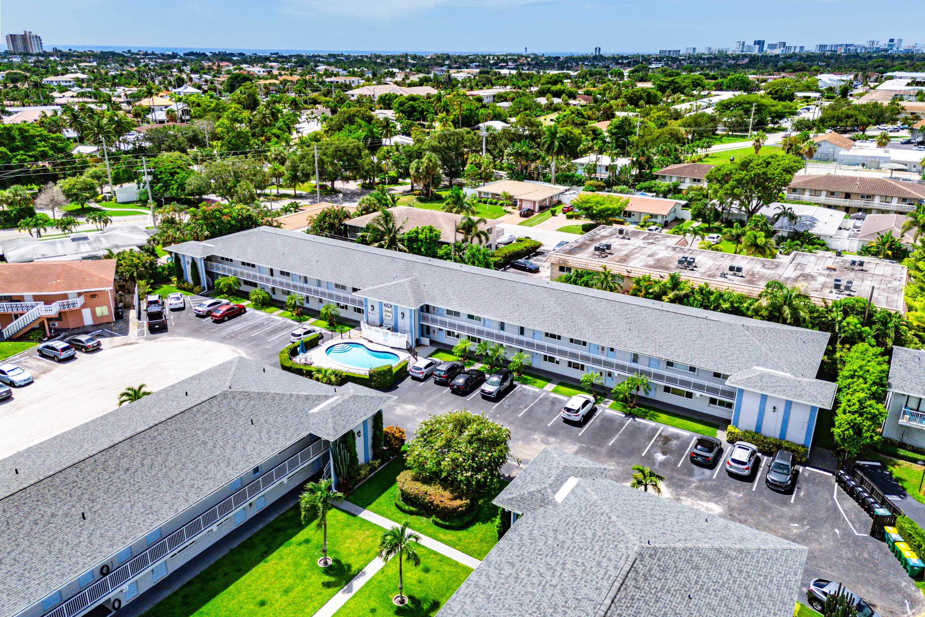 4111 NE 21st #204, Lighthouse Point FL 33064