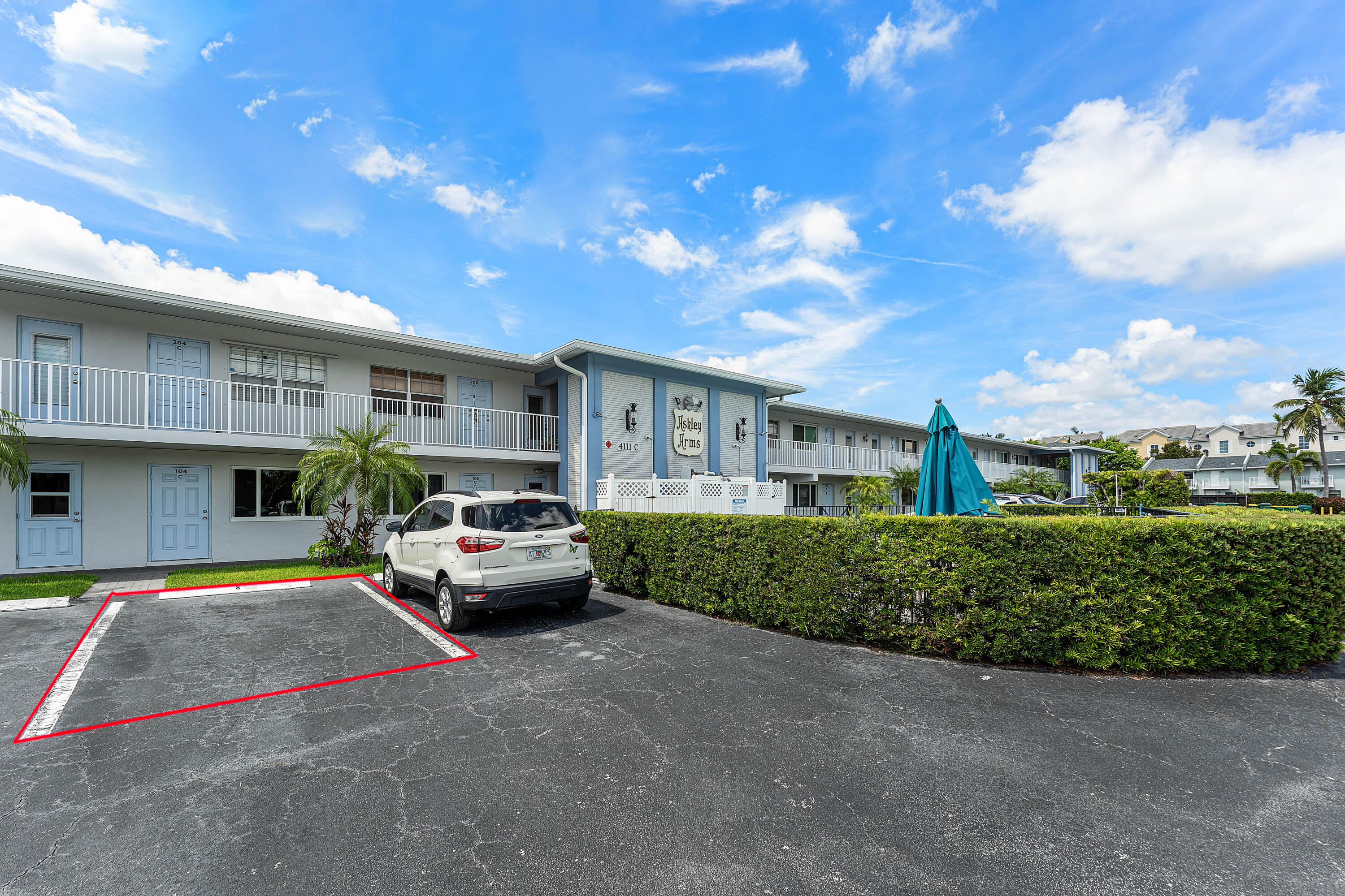 4111 NE 21st #204, Lighthouse Point FL 33064