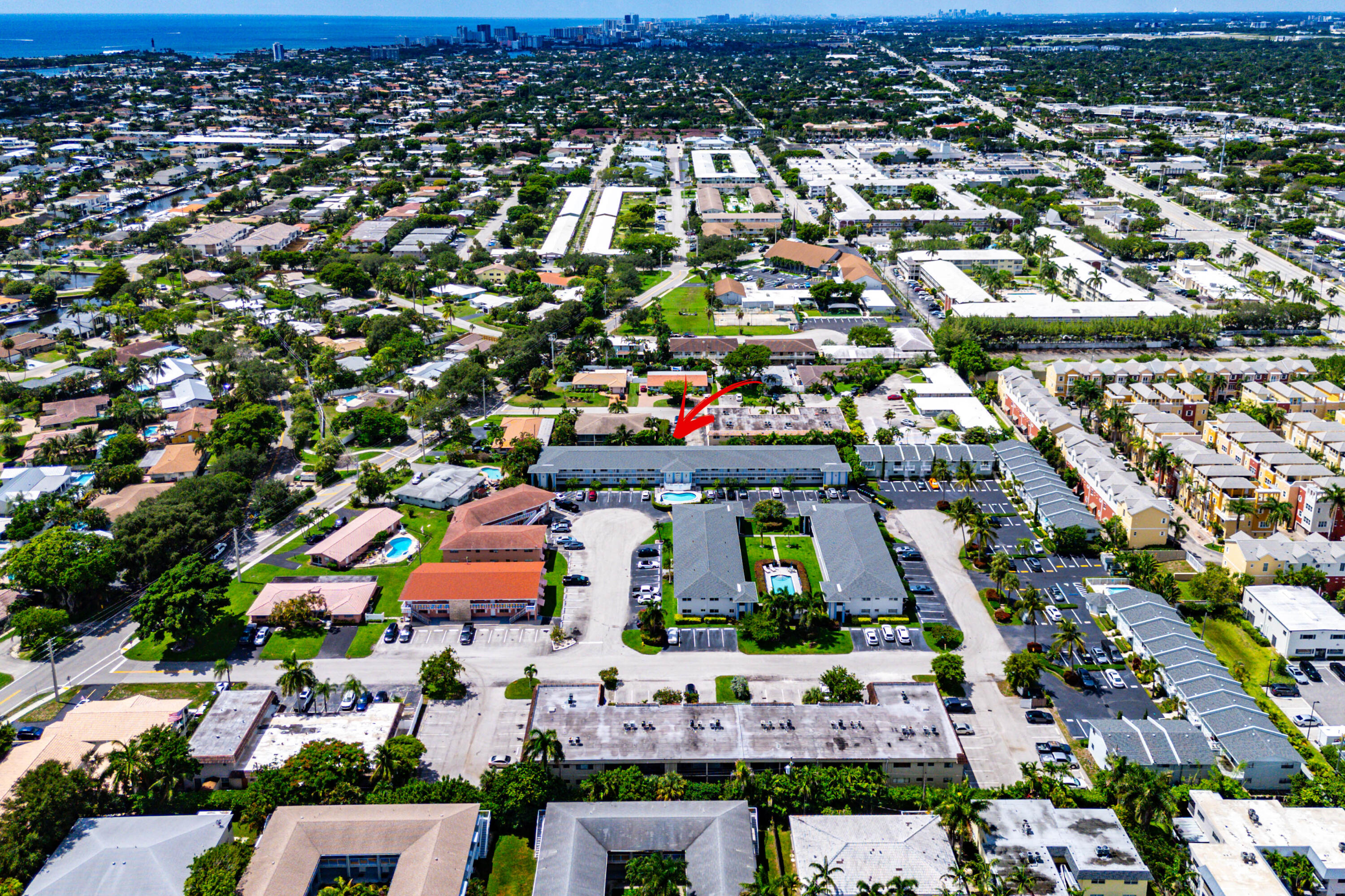 4111 NE 21st #204, Lighthouse Point FL 33064