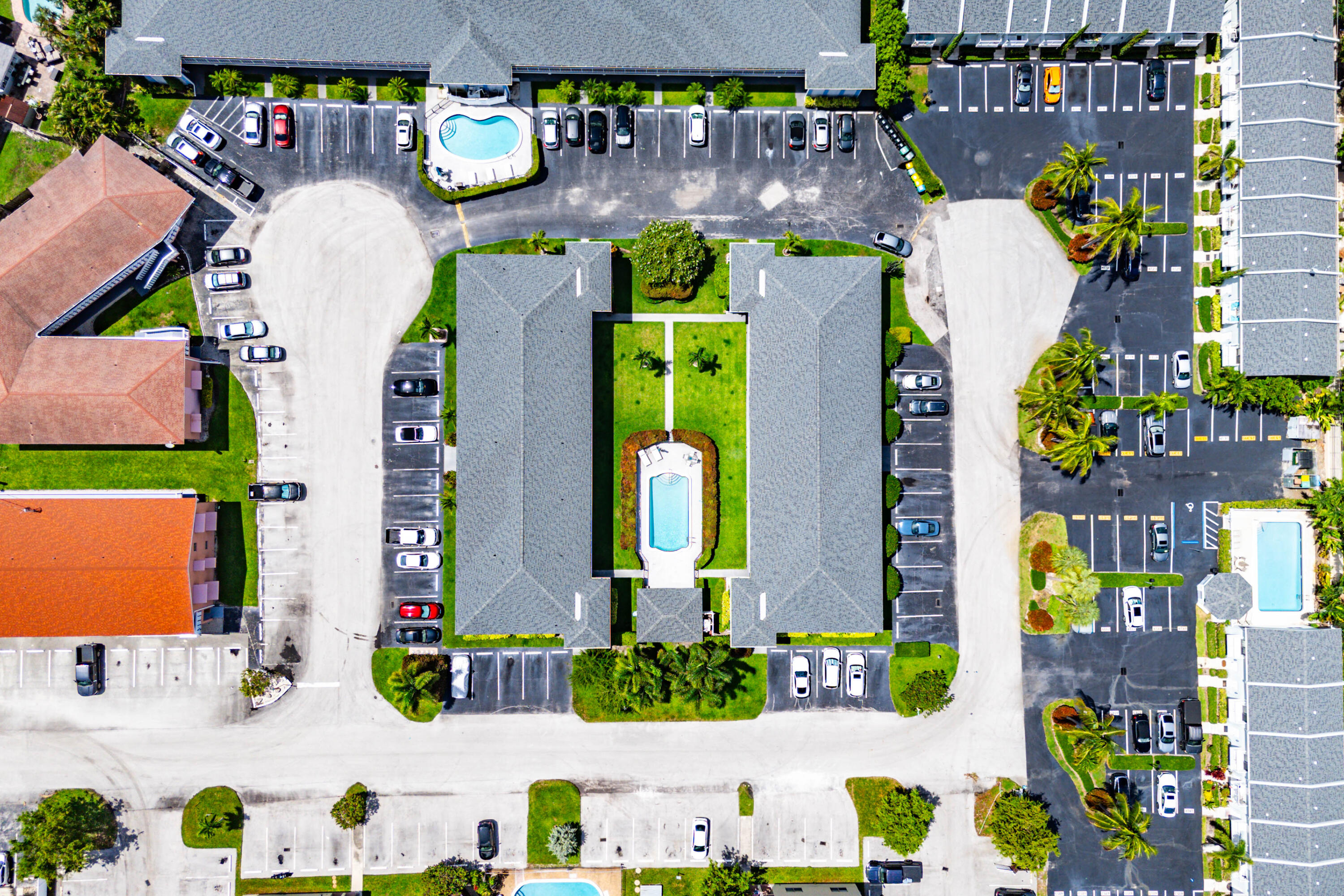 4111 NE 21st #204, Lighthouse Point FL 33064