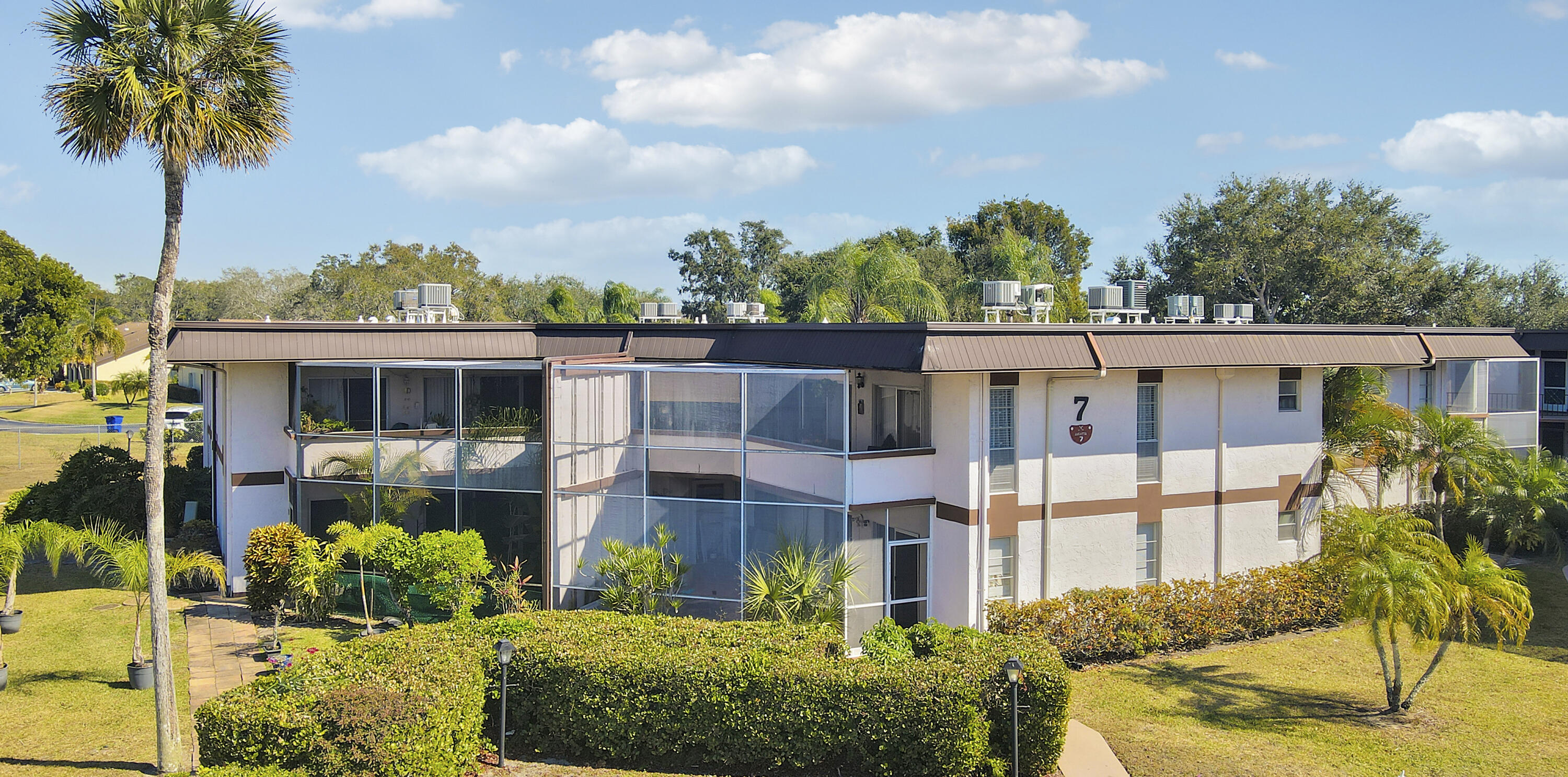 7 GREENWAY #202, Royal Palm Beach FL 33411