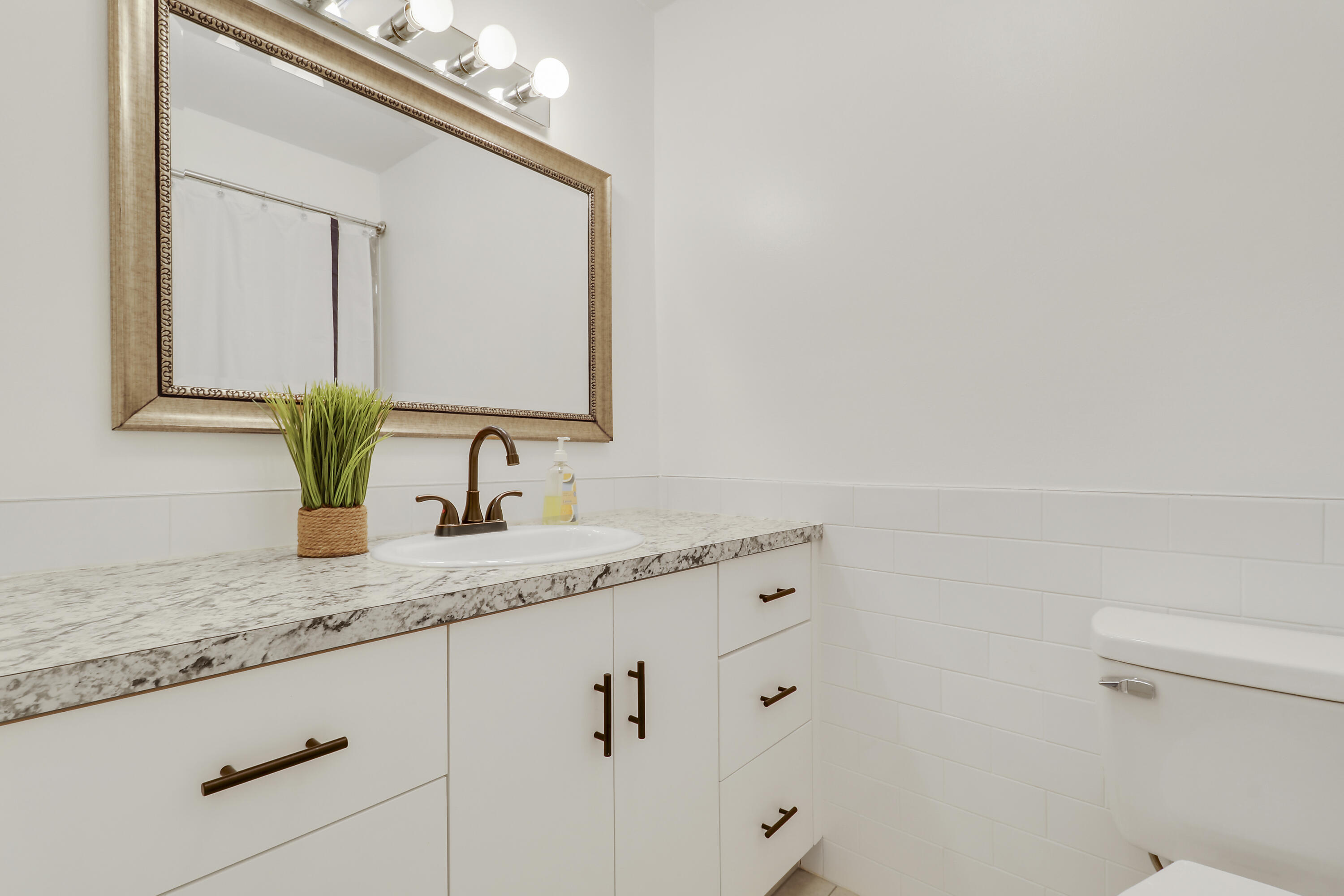 7 GREENWAY #202, Royal Palm Beach FL 33411