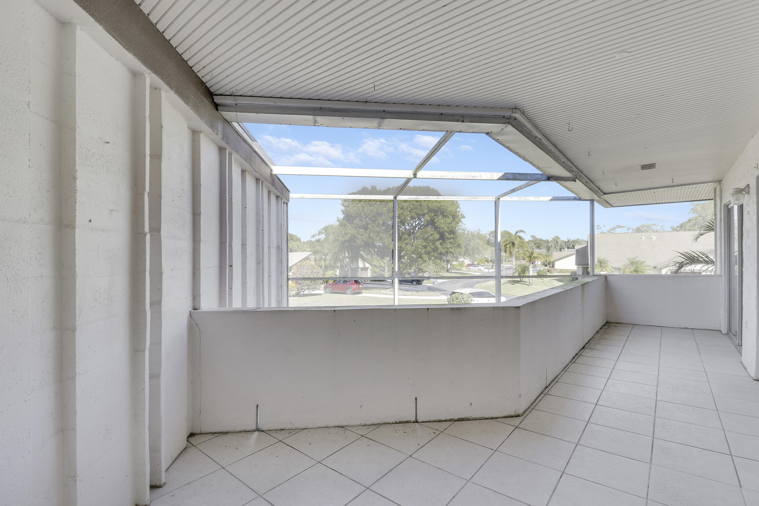 7 GREENWAY #202, Royal Palm Beach FL 33411
