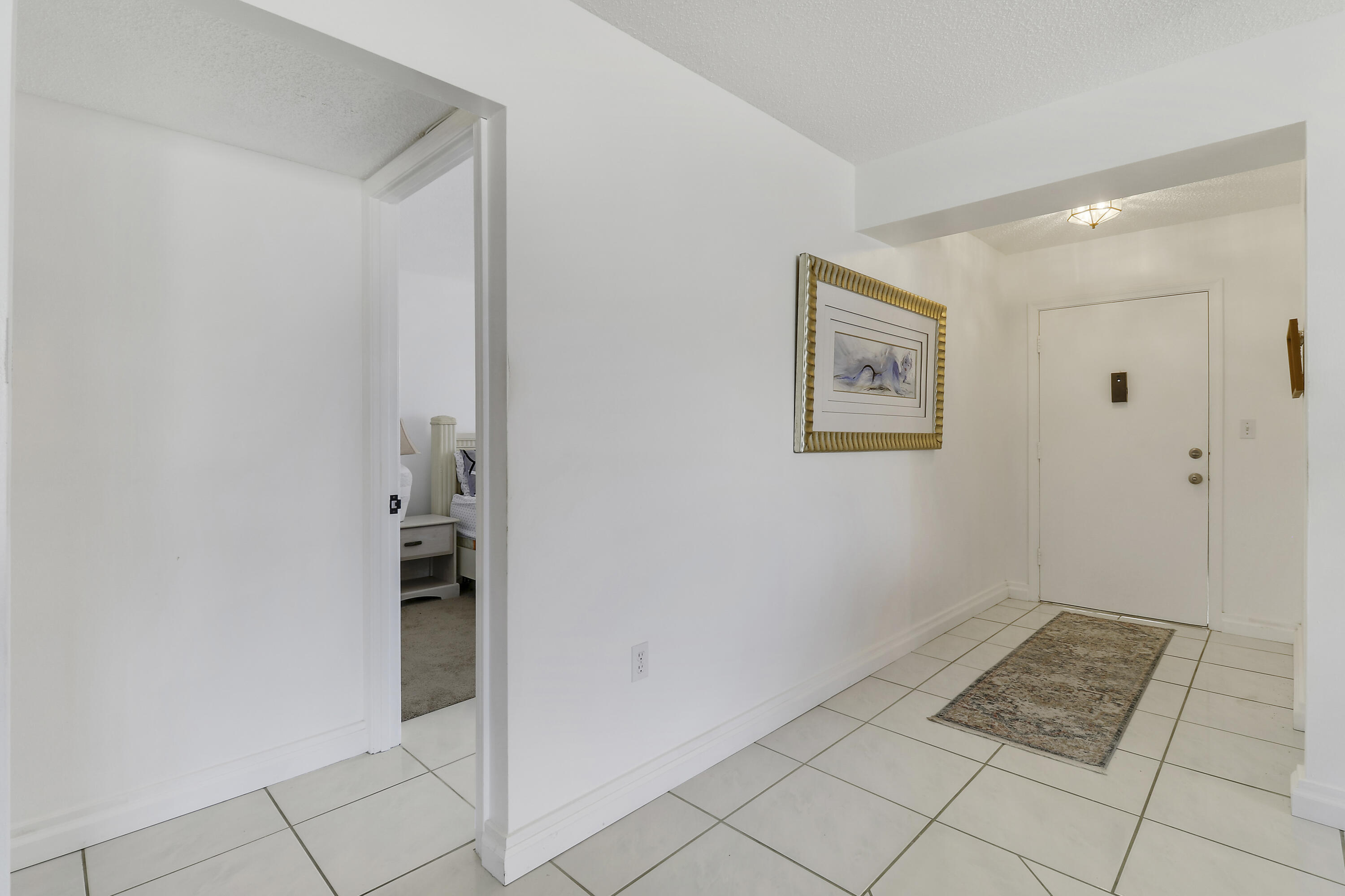 7 GREENWAY #202, Royal Palm Beach FL 33411