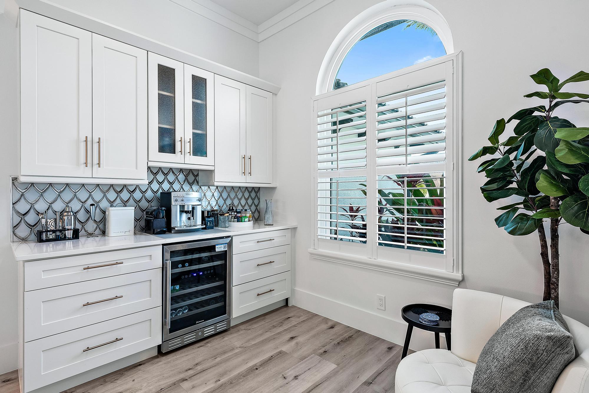 596 N Cypress, Tequesta FL 33469