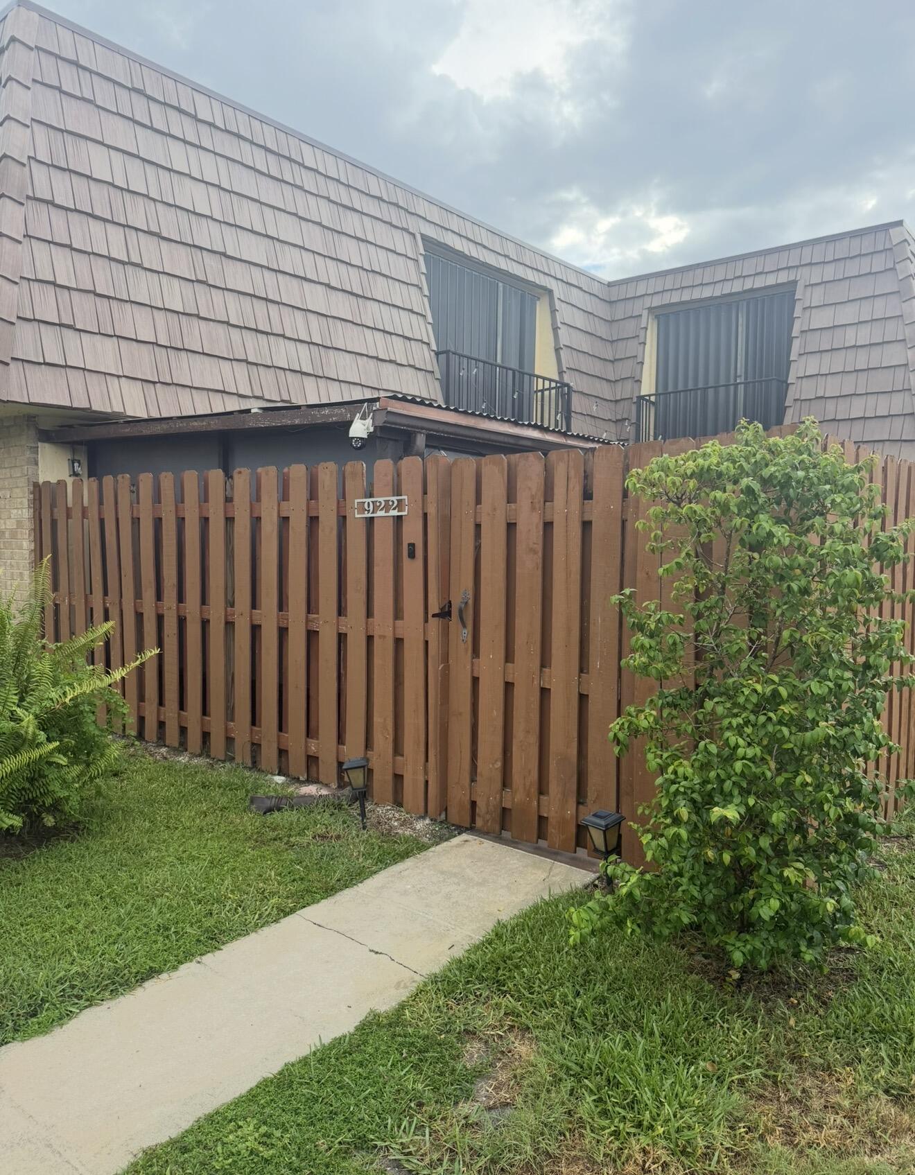 922 Springdale, Palm Springs FL 33461