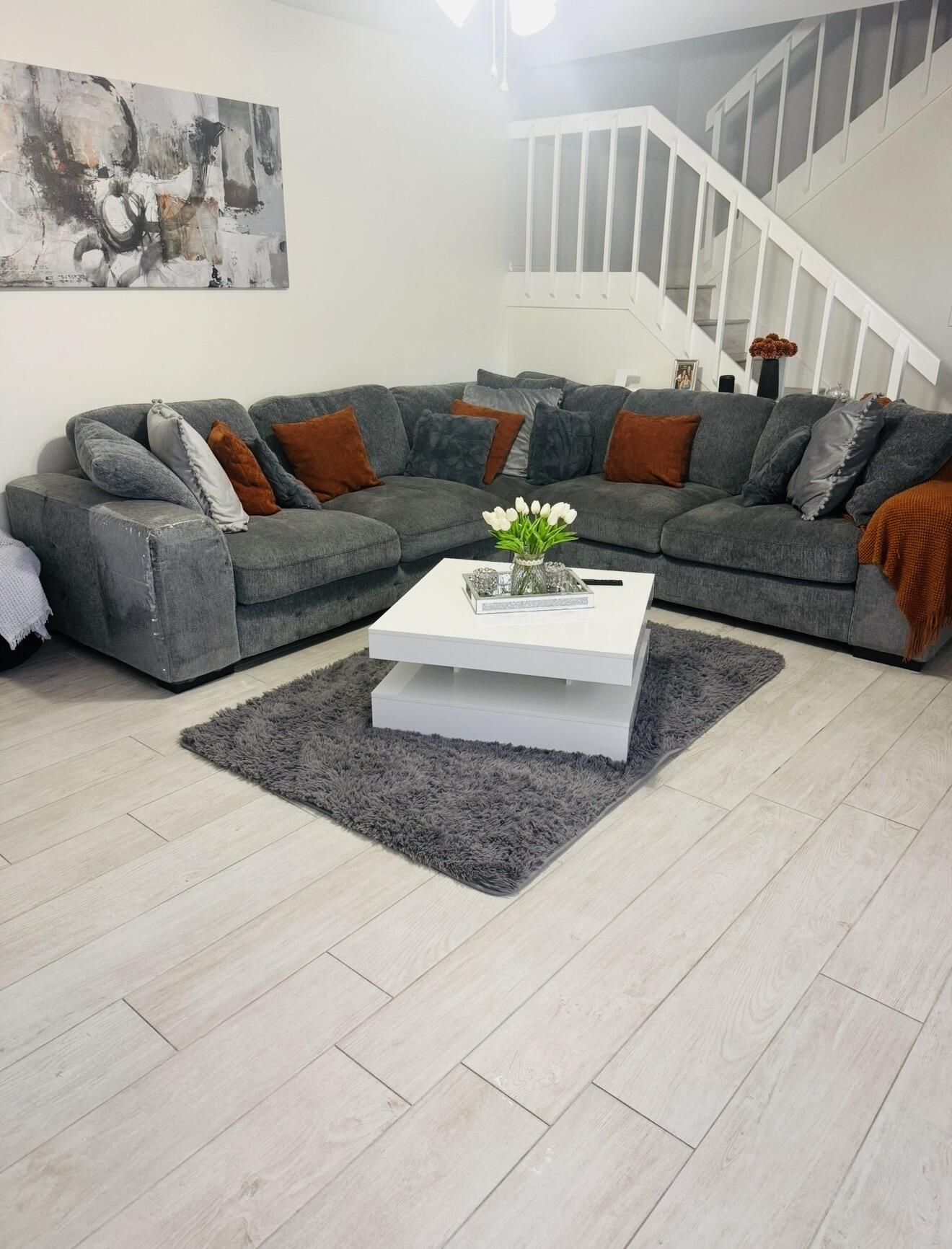 922 Springdale, Palm Springs FL 33461