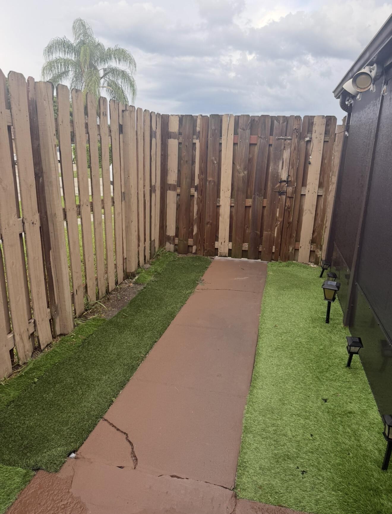 922 Springdale, Palm Springs FL 33461