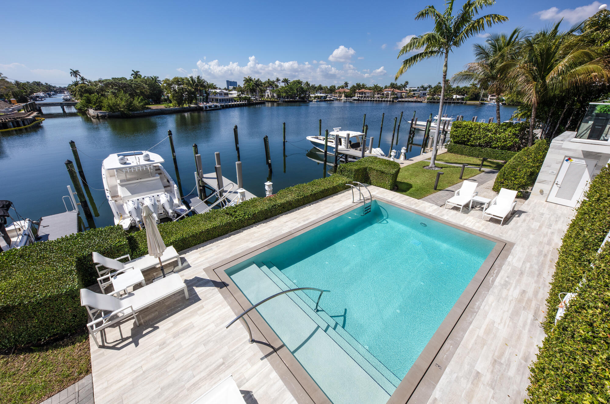 353 SUNSET #202, Fort Lauderdale FL 33301