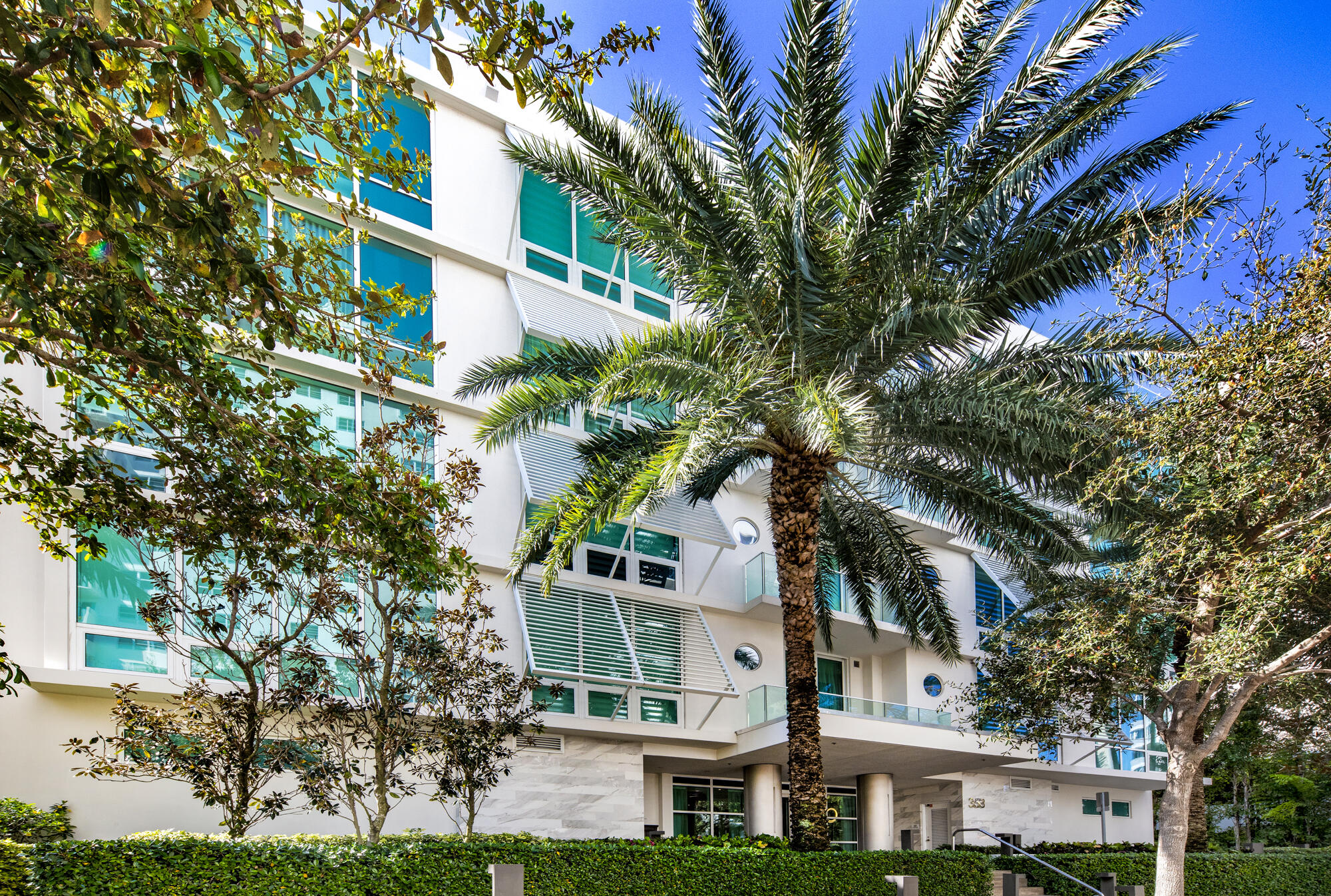 353 SUNSET #202, Fort Lauderdale FL 33301
