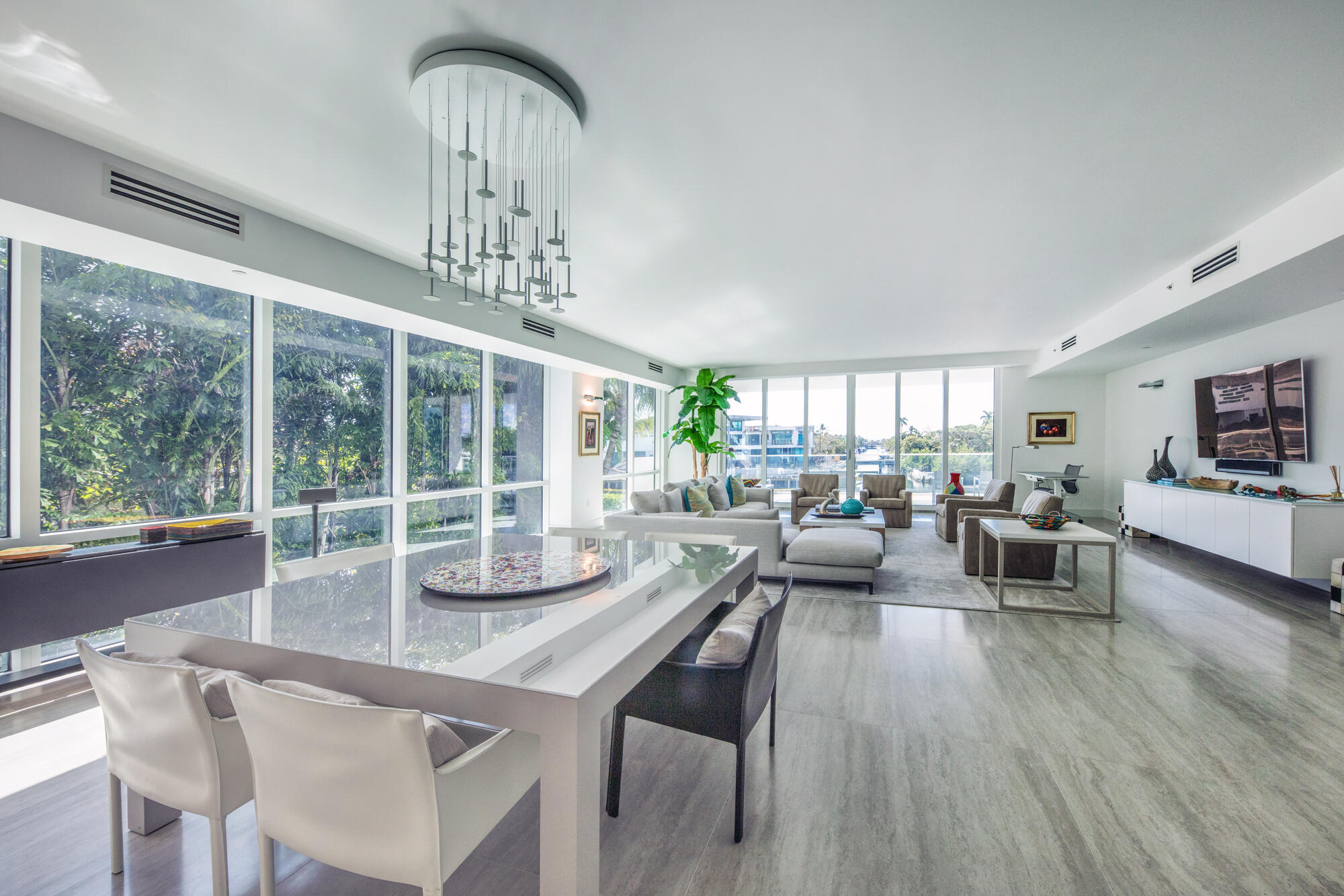 353 SUNSET #202, Fort Lauderdale FL 33301