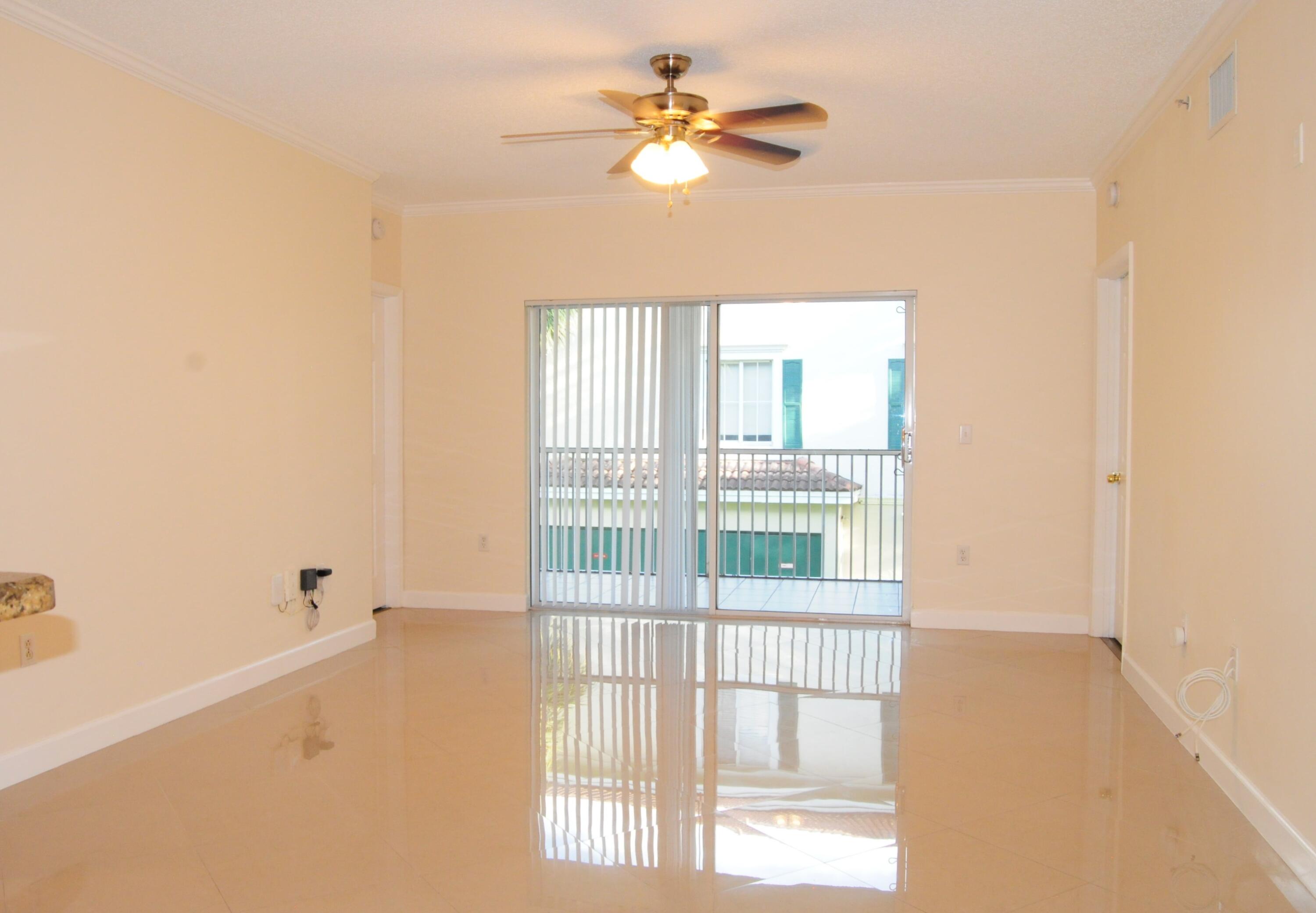 11685 W Atlantic #923, Coral Springs FL 33071