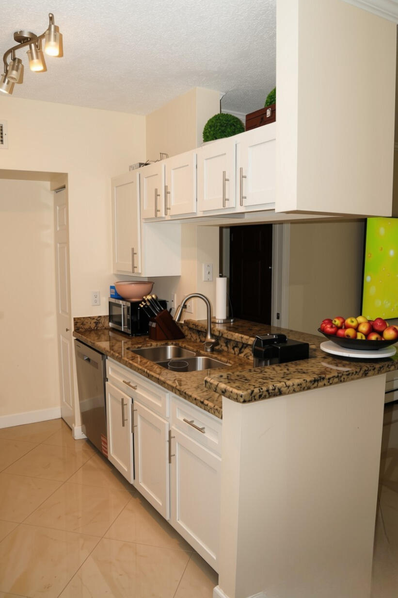 11685 W Atlantic #923, Coral Springs FL 33071