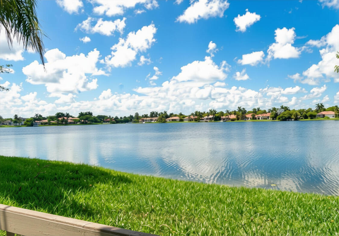 11685 W Atlantic #923, Coral Springs FL 33071