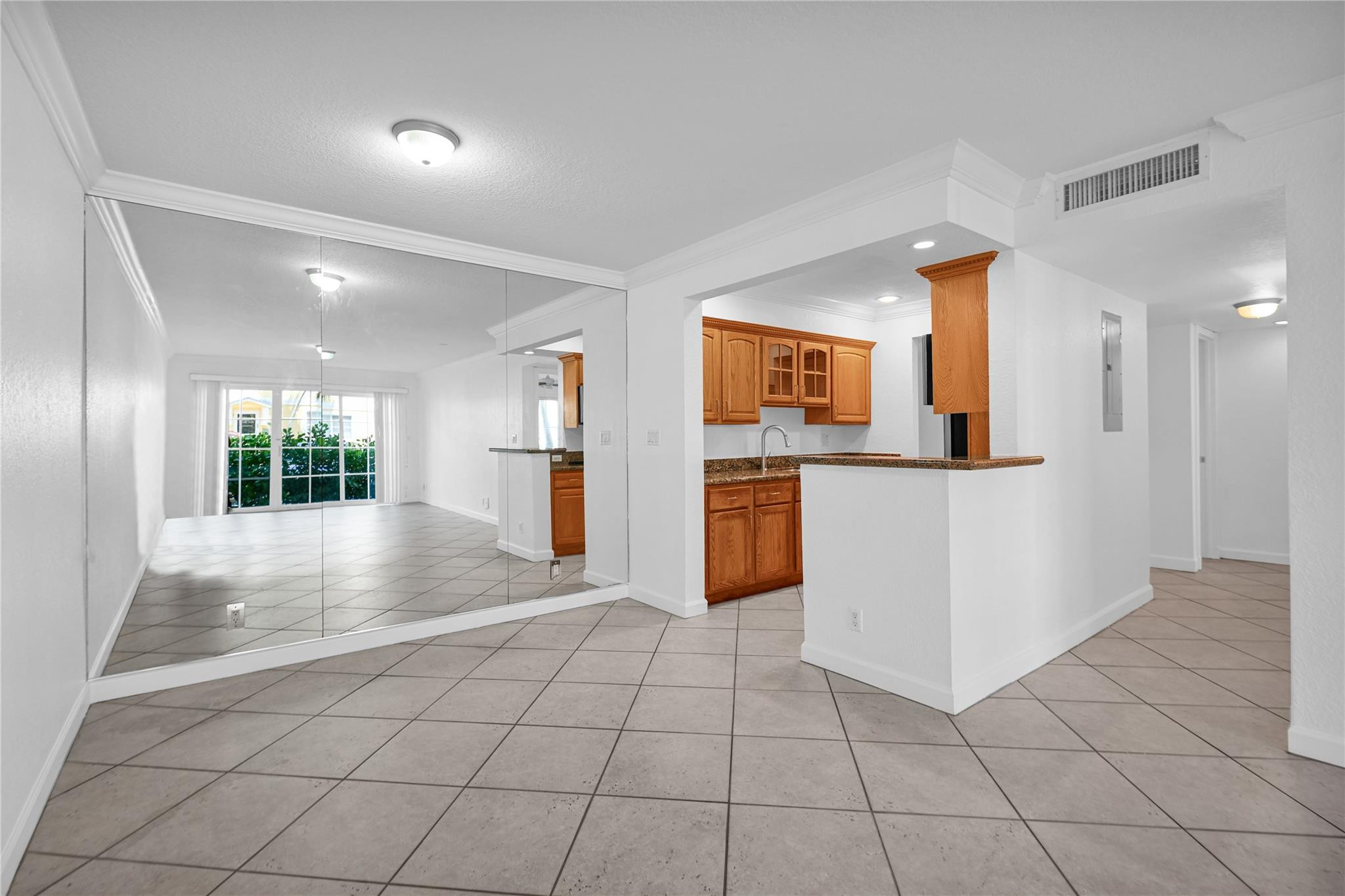 1515 E BROWARD #126, Fort Lauderdale FL 33301