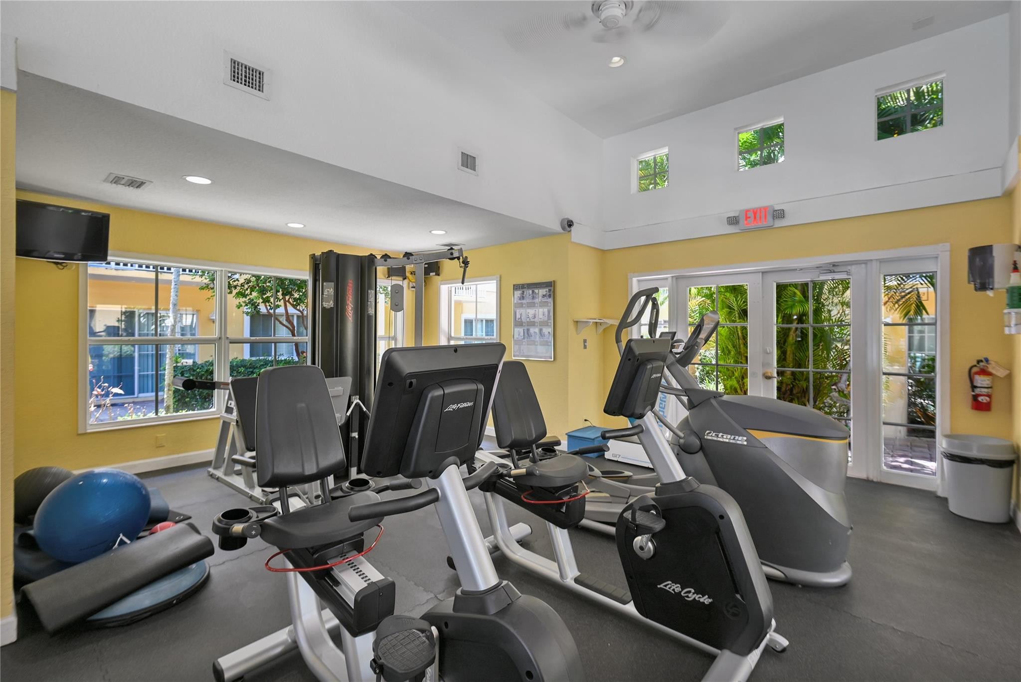1515 E BROWARD #126, Fort Lauderdale FL 33301