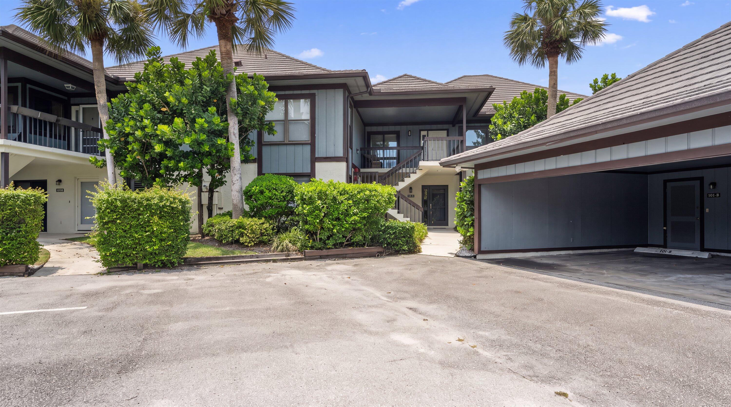 13329 Polo Club #204, Wellington FL 33414