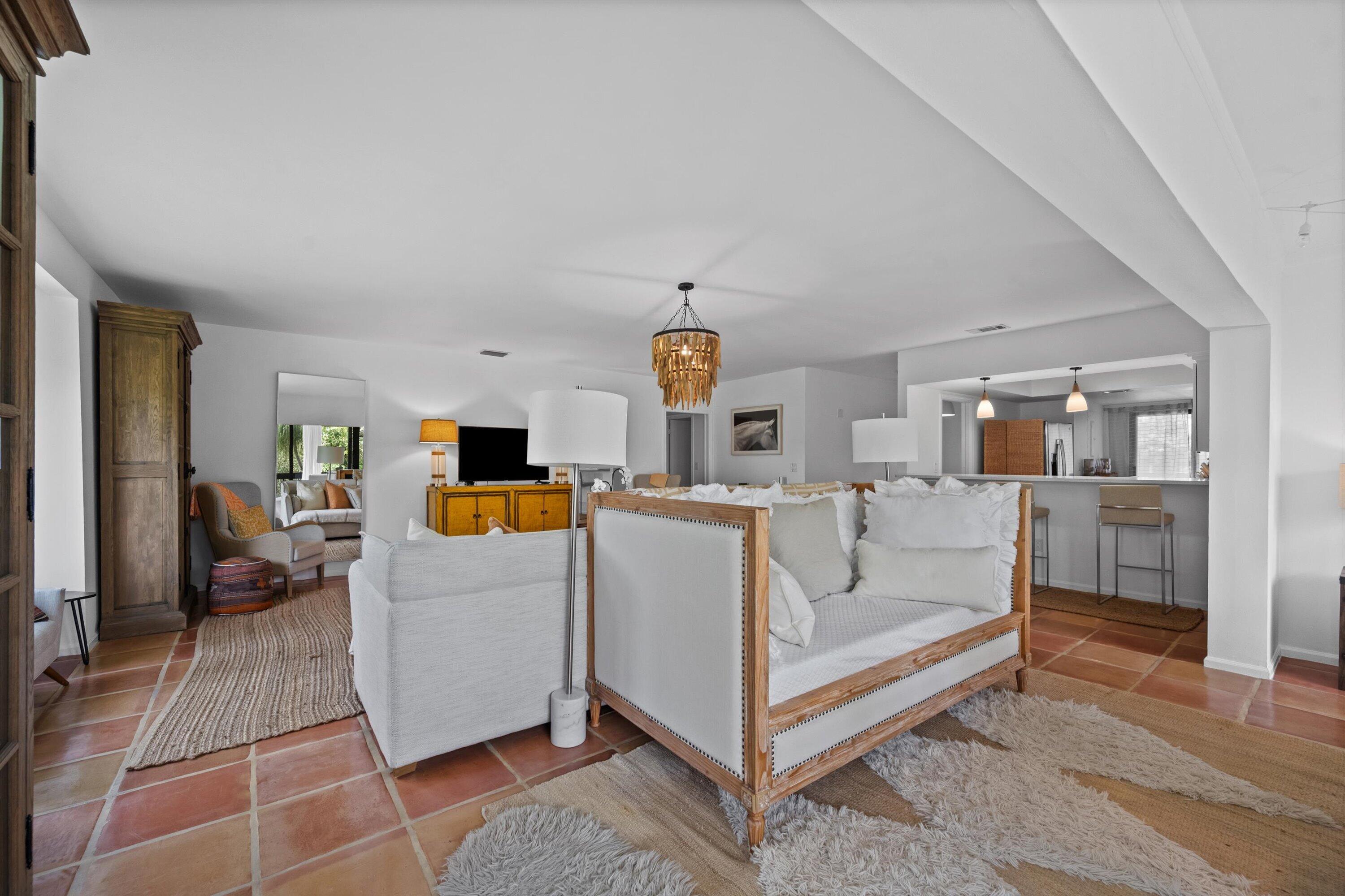 13329 Polo Club #204, Wellington FL 33414