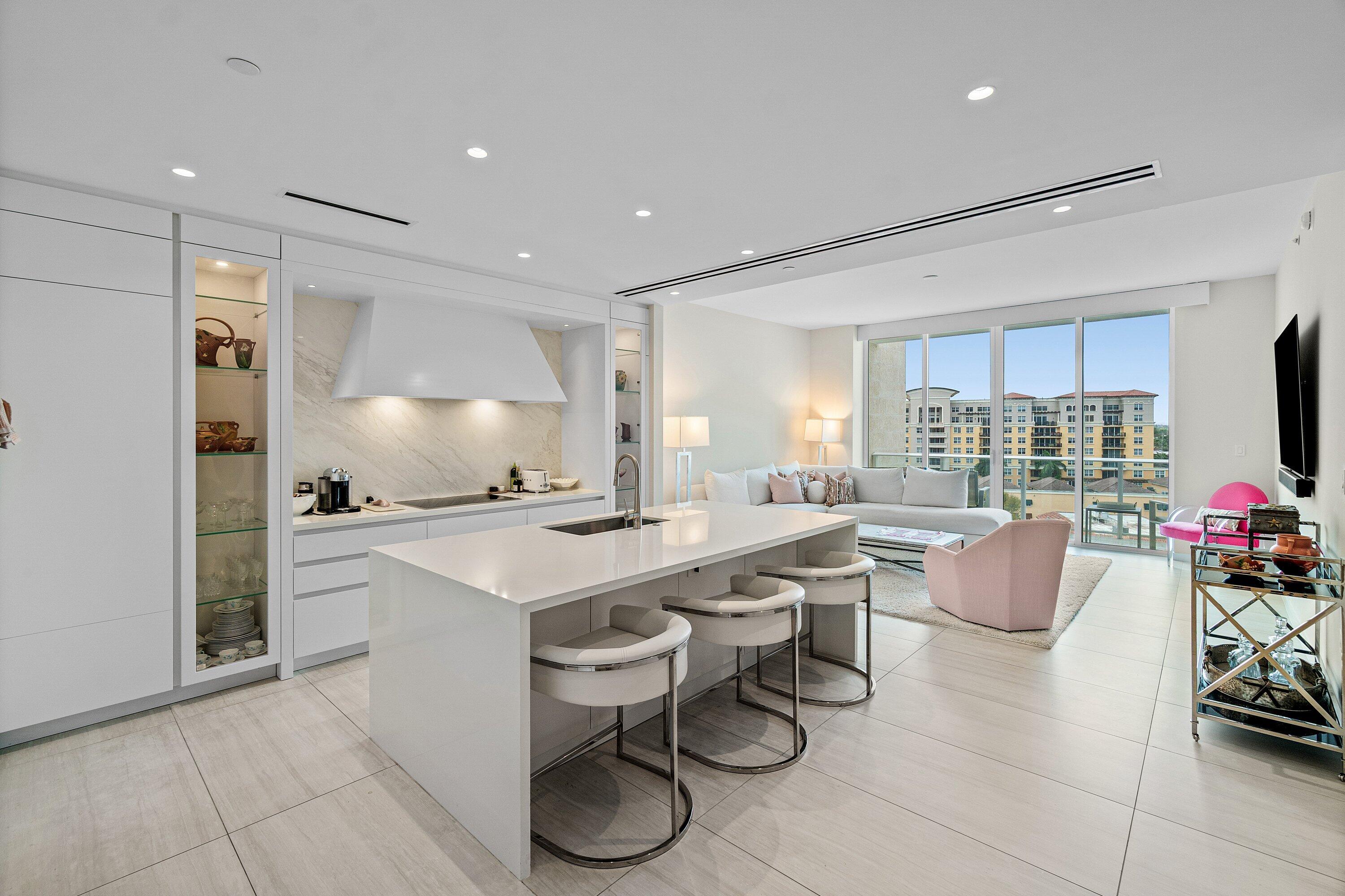 200 SE Mizner #810, Boca Raton FL 33432