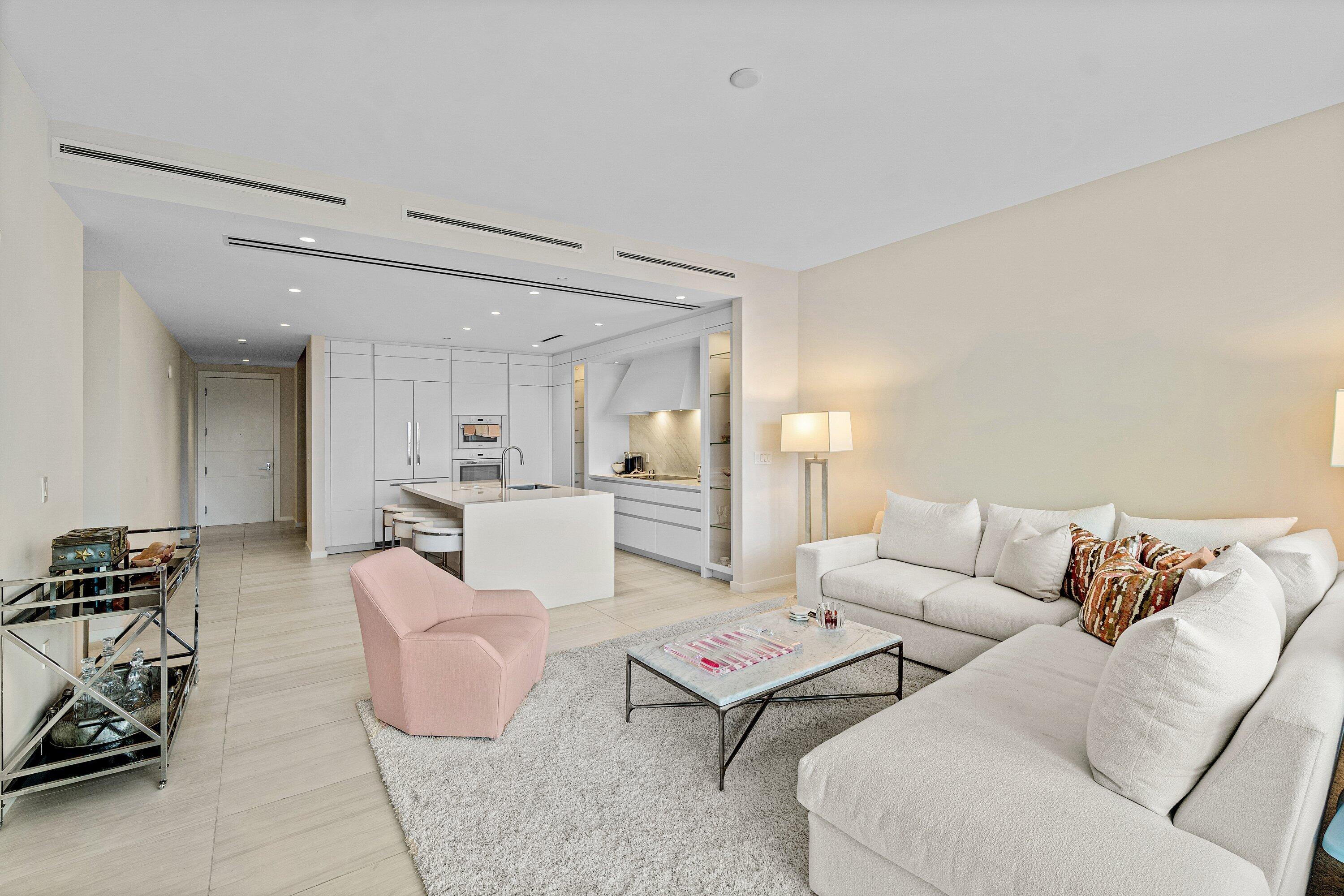 200 SE Mizner #810, Boca Raton FL 33432