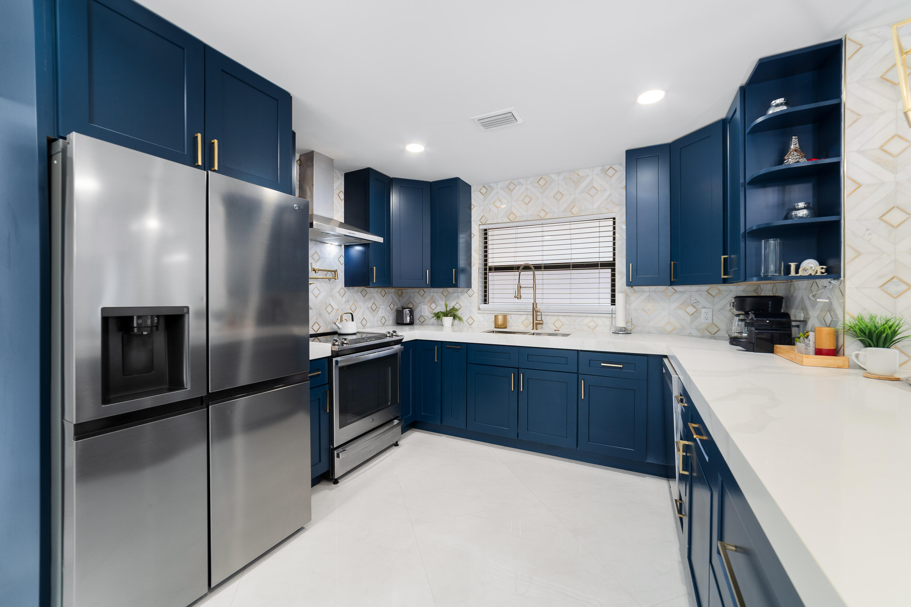 324 Bamboo, Palm Beach Shores FL 33404