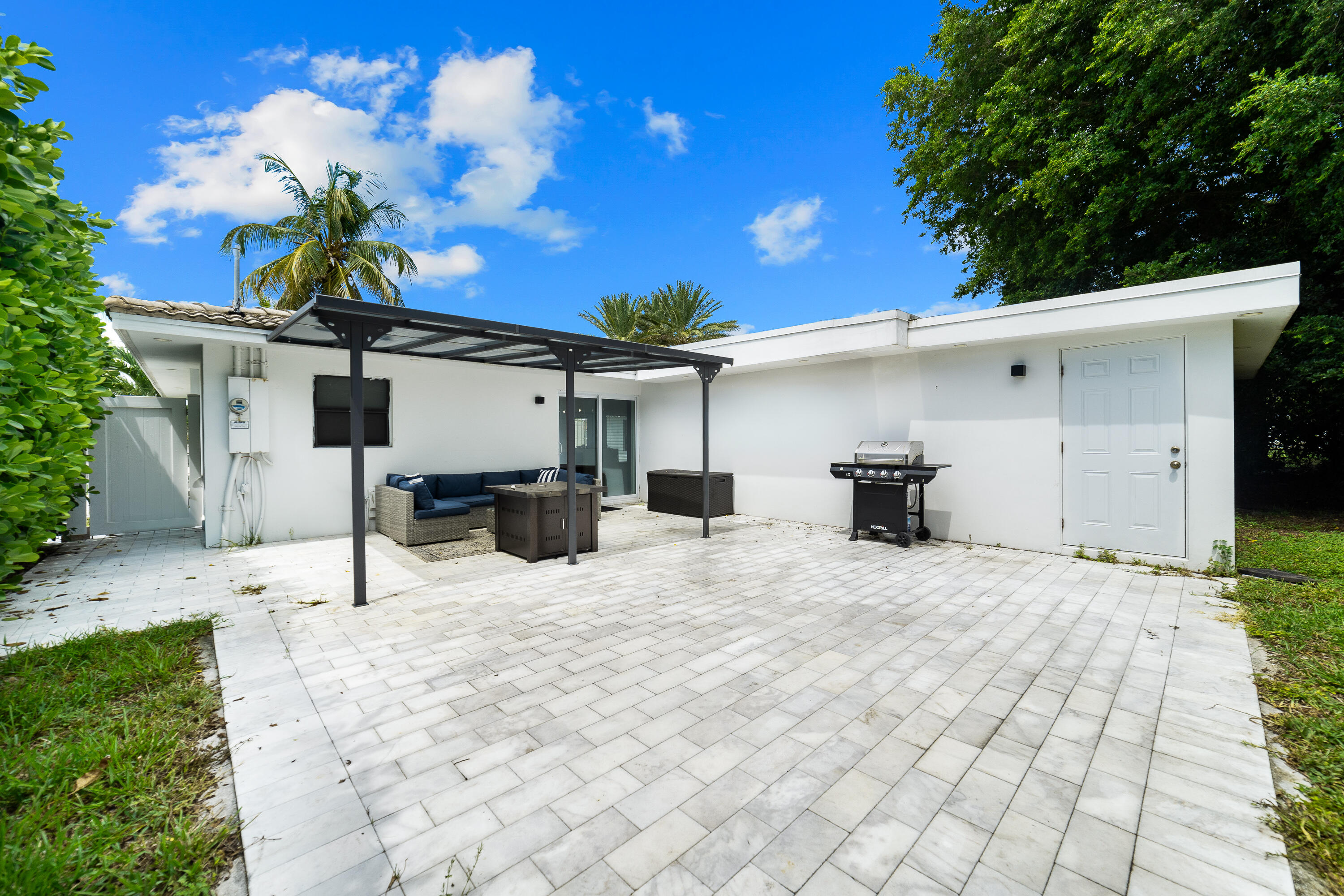 324 Bamboo, Palm Beach Shores FL 33404