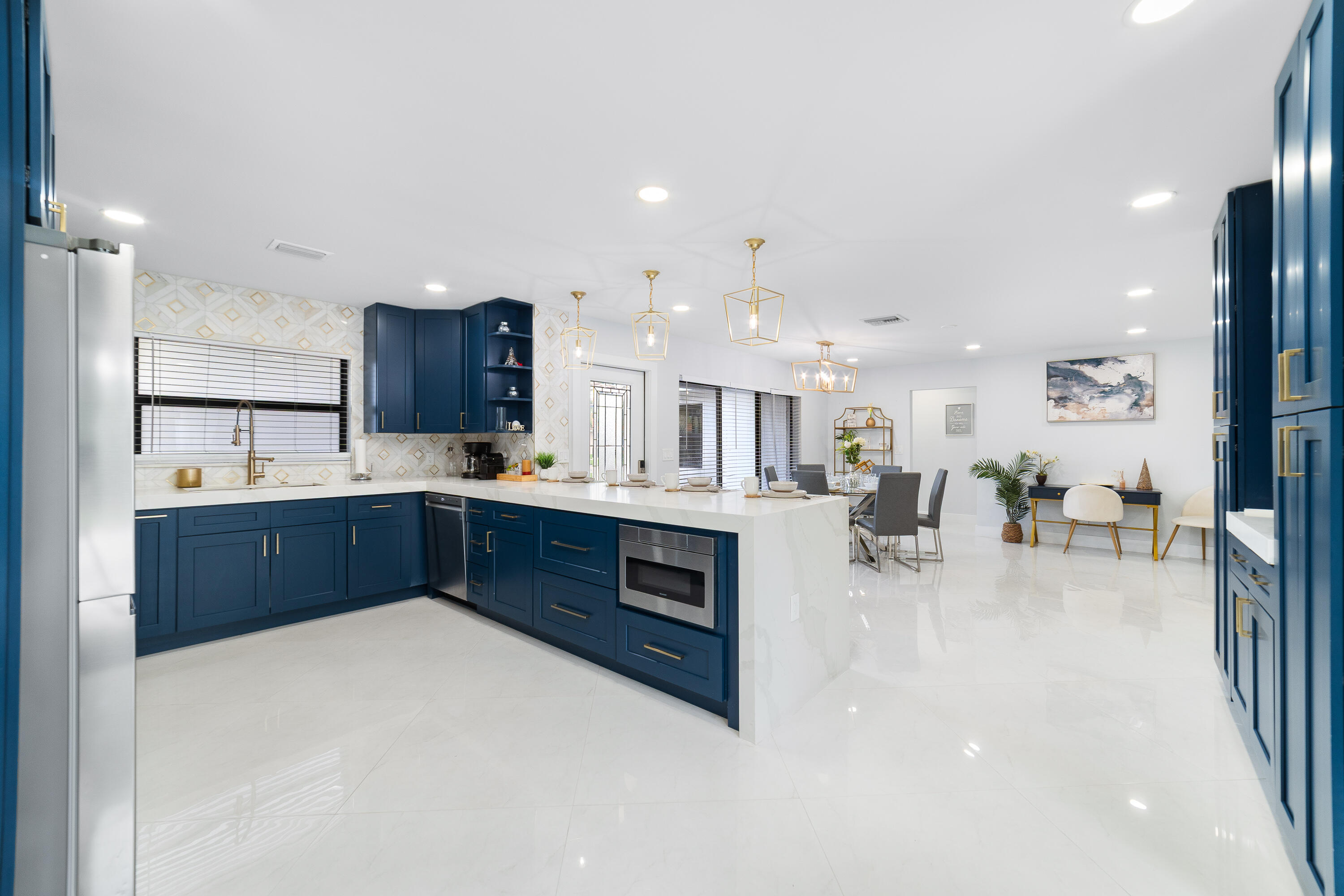 324 Bamboo, Palm Beach Shores FL 33404