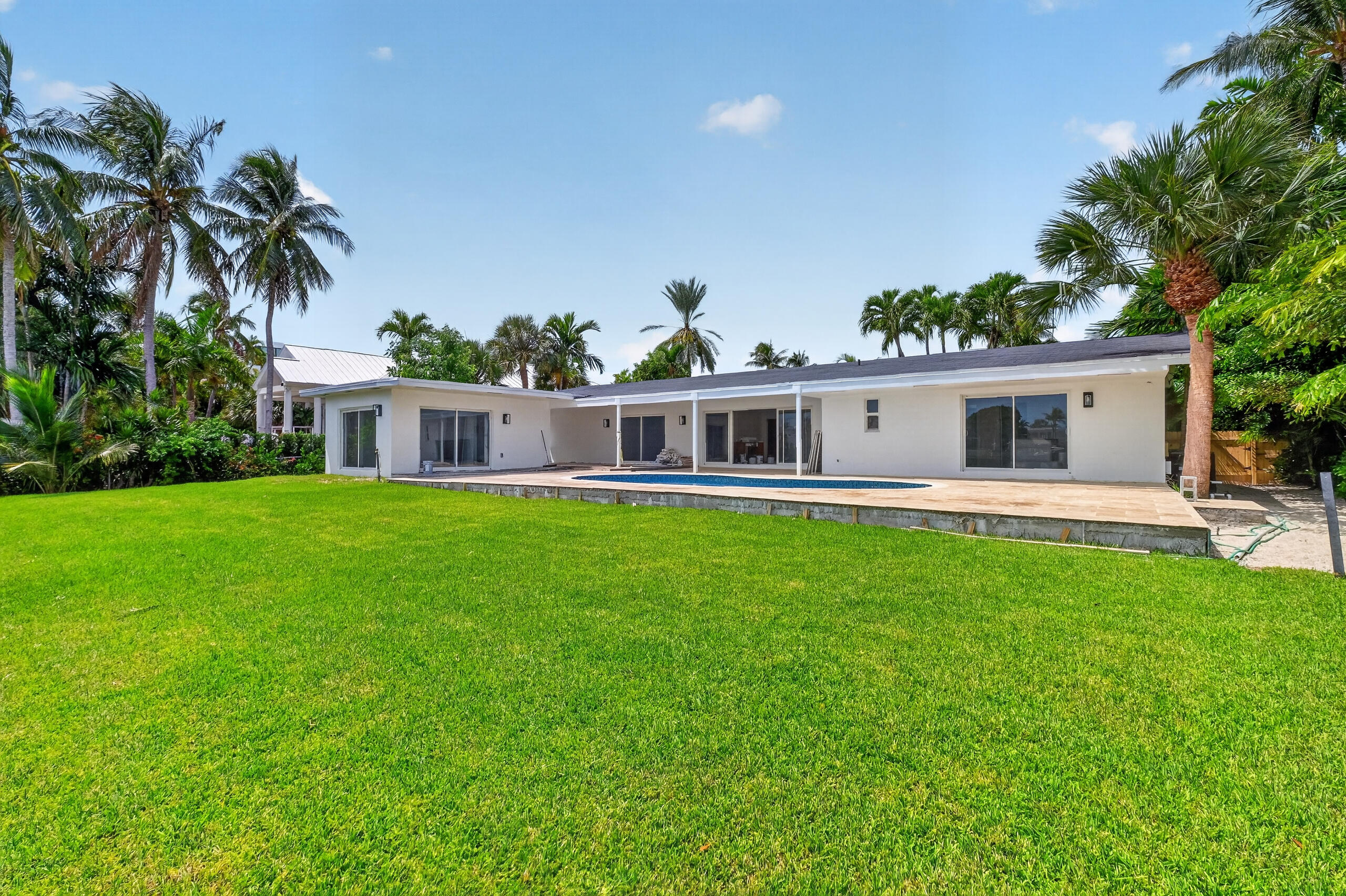 631 N Mashta, Key Biscayne FL 33149