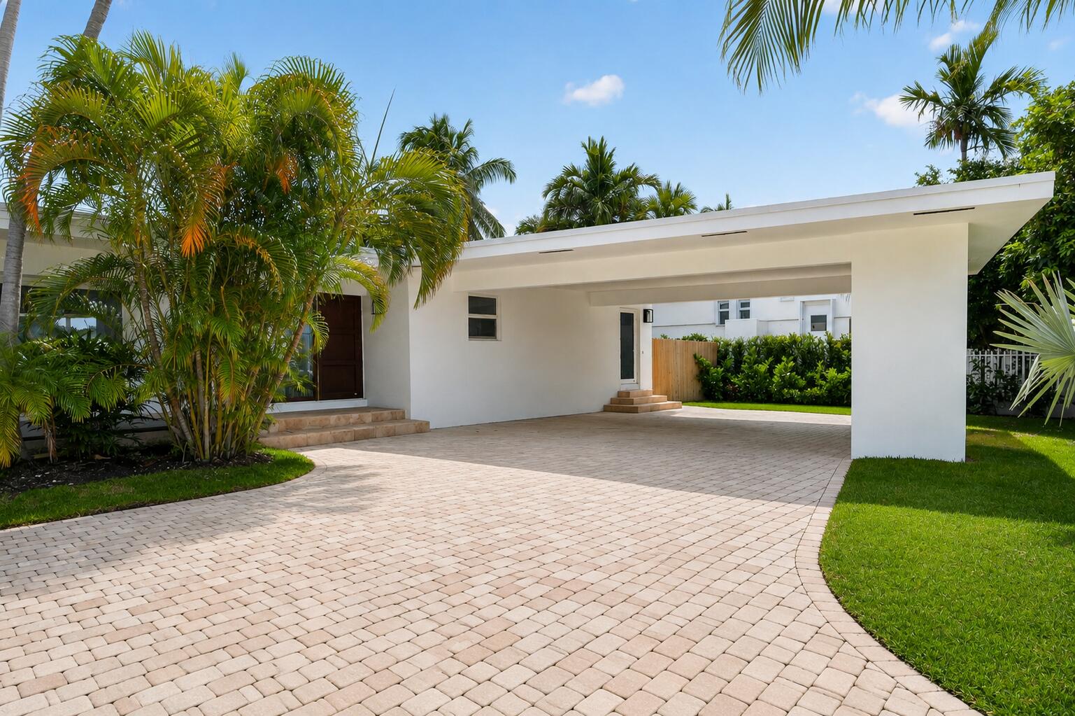 631 N Mashta, Key Biscayne FL 33149