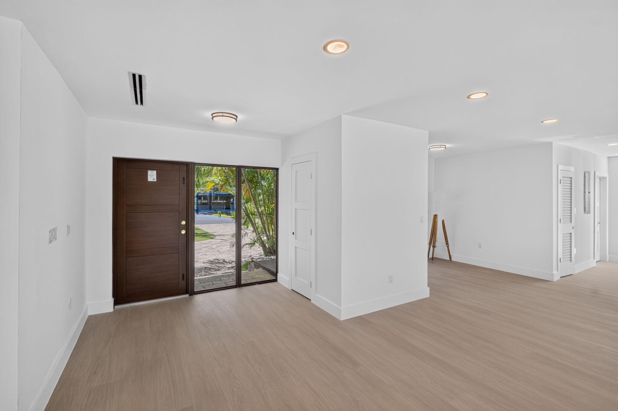 631 N Mashta, Key Biscayne FL 33149