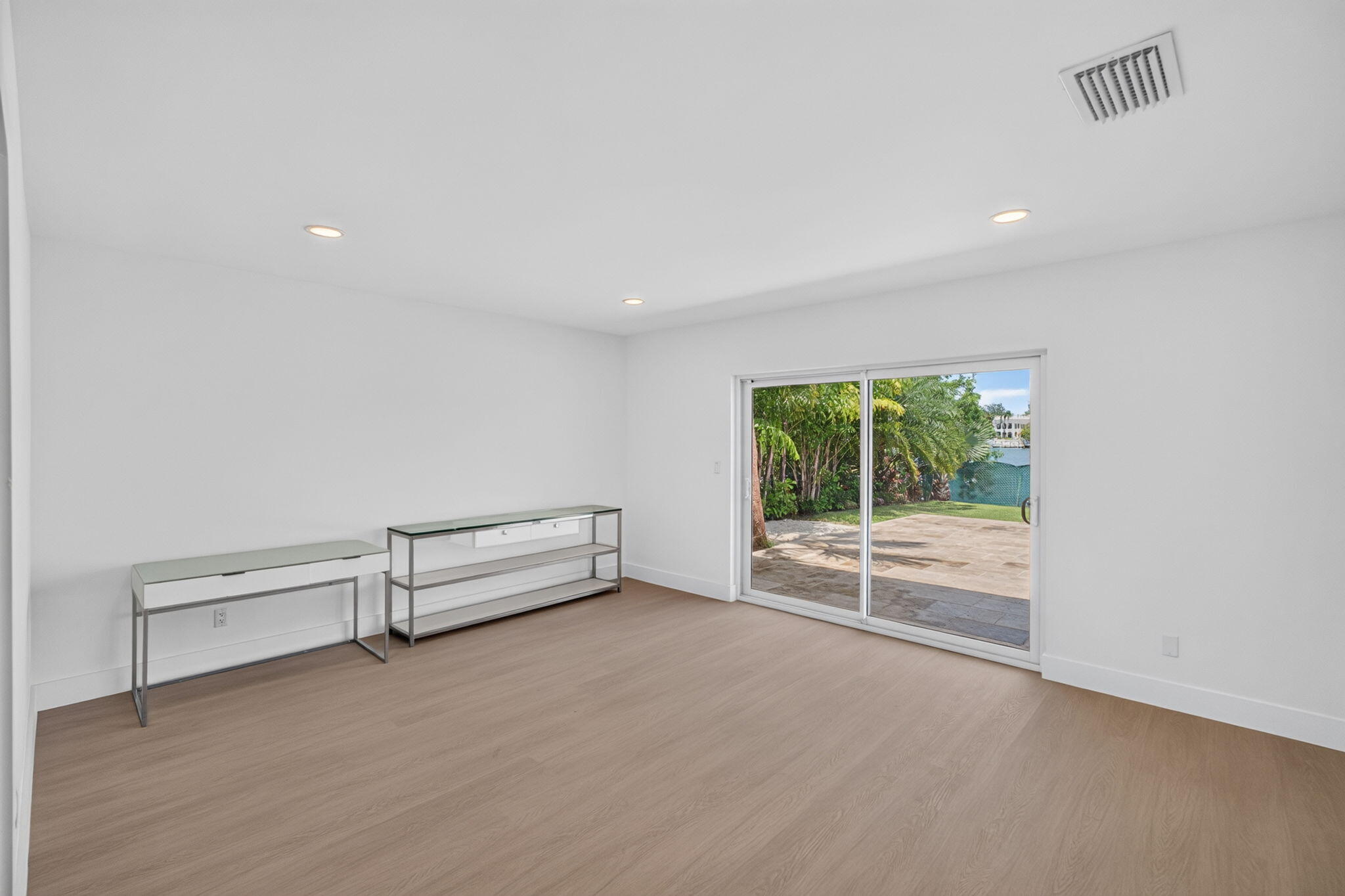 631 N Mashta, Key Biscayne FL 33149