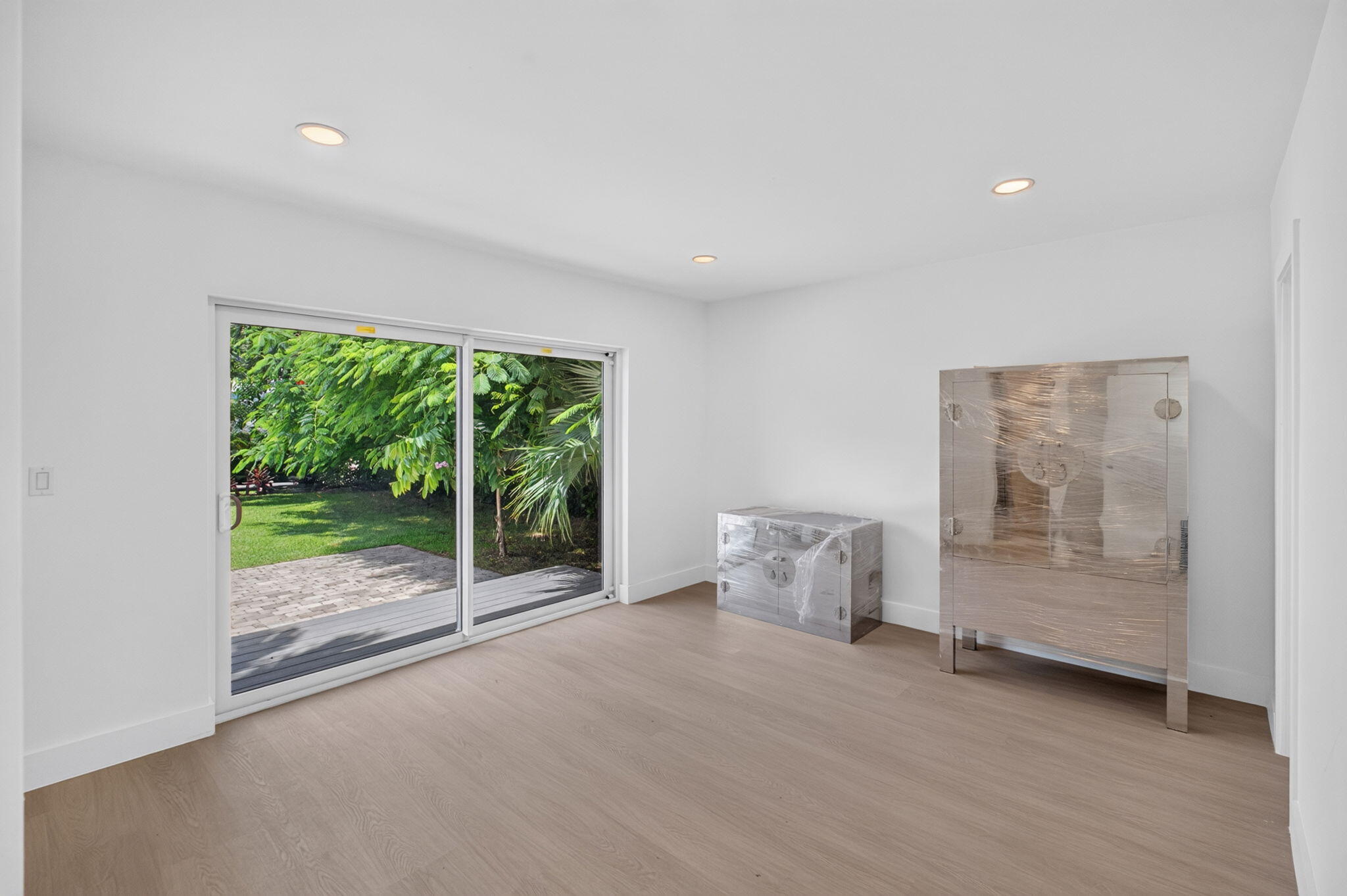 631 N Mashta, Key Biscayne FL 33149