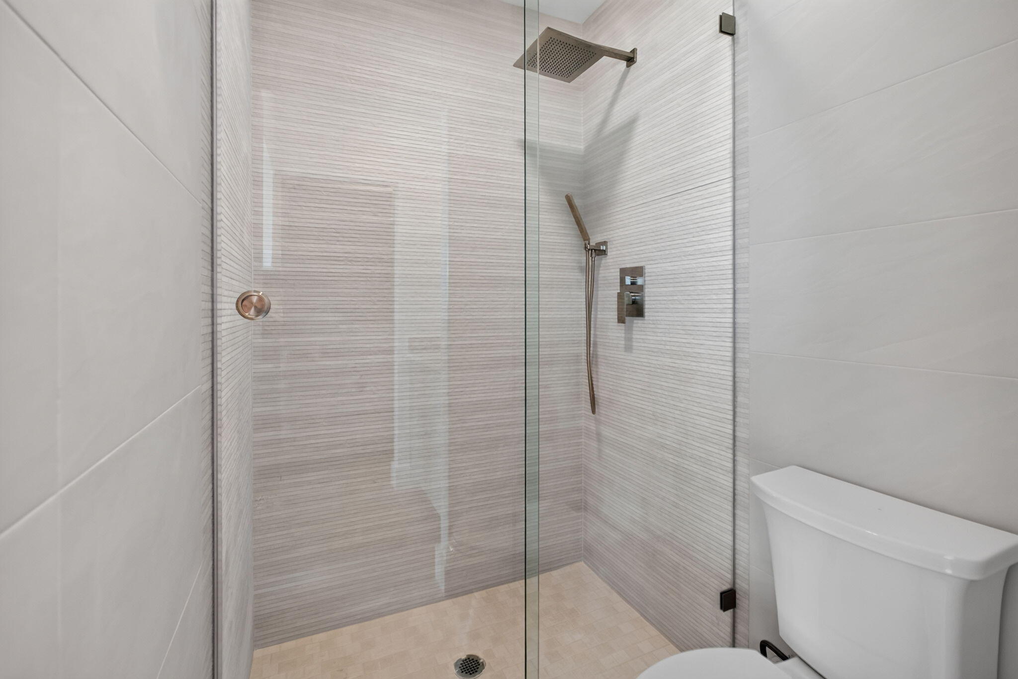 631 N Mashta, Key Biscayne FL 33149