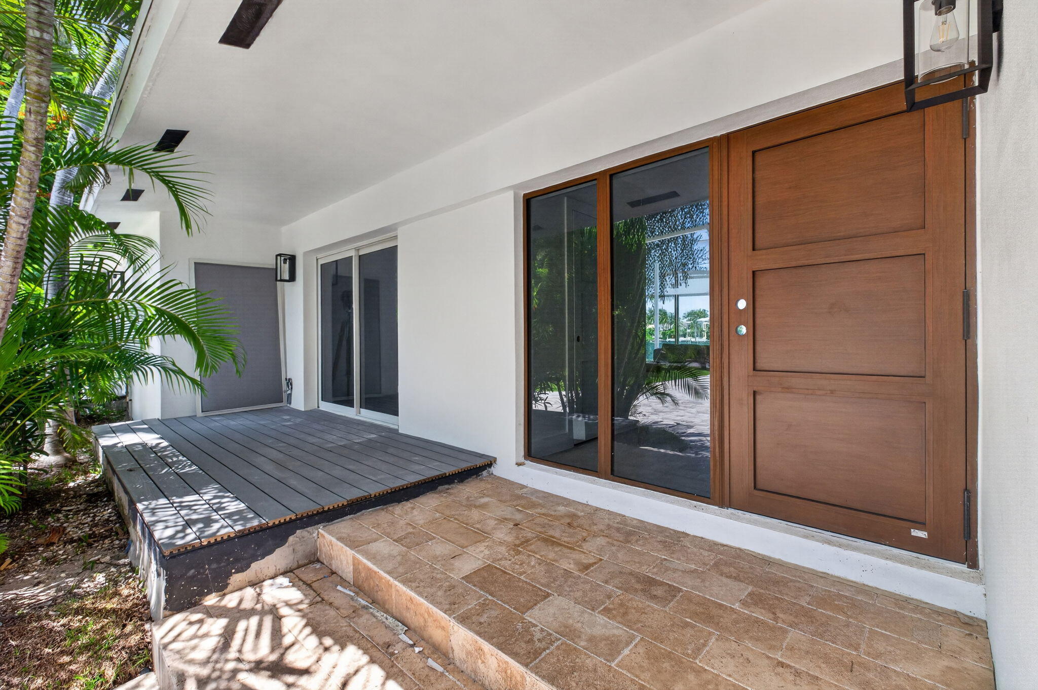 631 N Mashta, Key Biscayne FL 33149