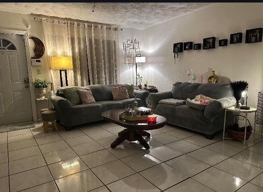 2842 NW 34TH, Lauderdale Lakes FL 33311
