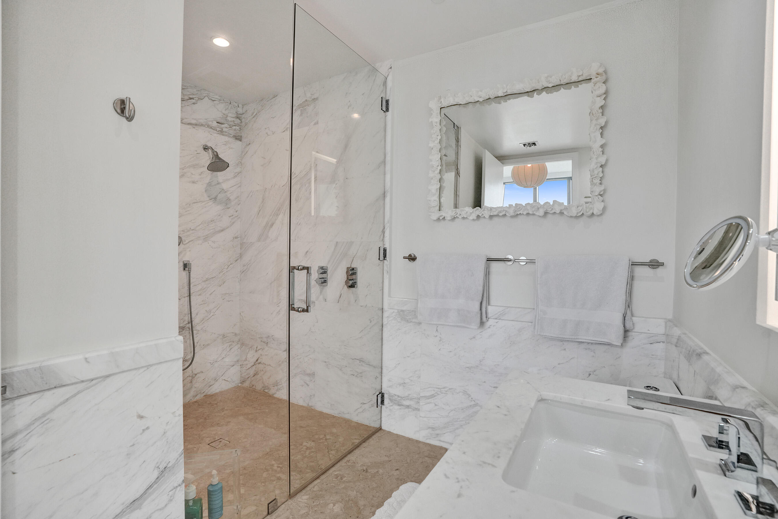 2831 S Bayshore #2204, Miami FL 33133