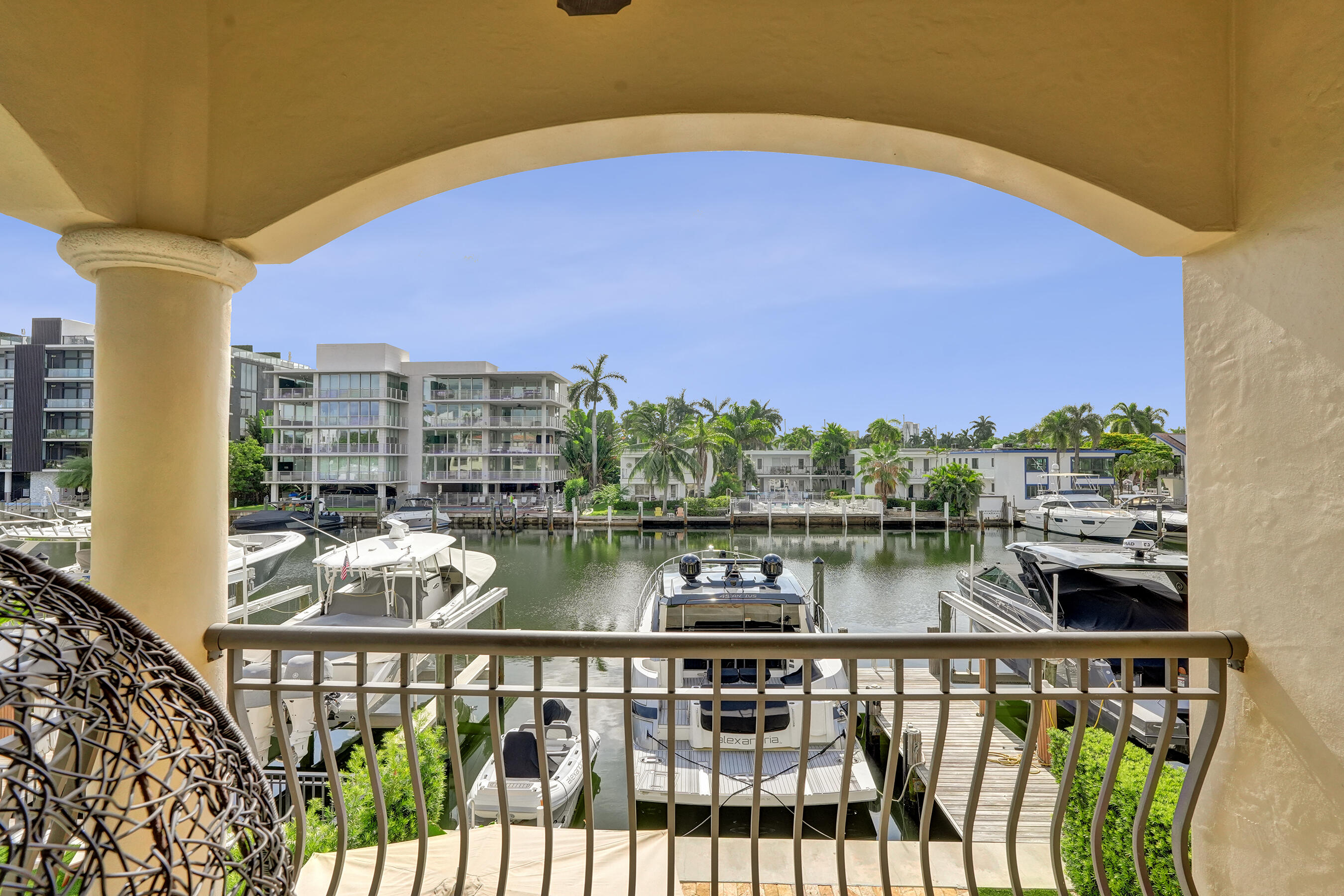 210 HENDRICKS, Fort Lauderdale FL 33301