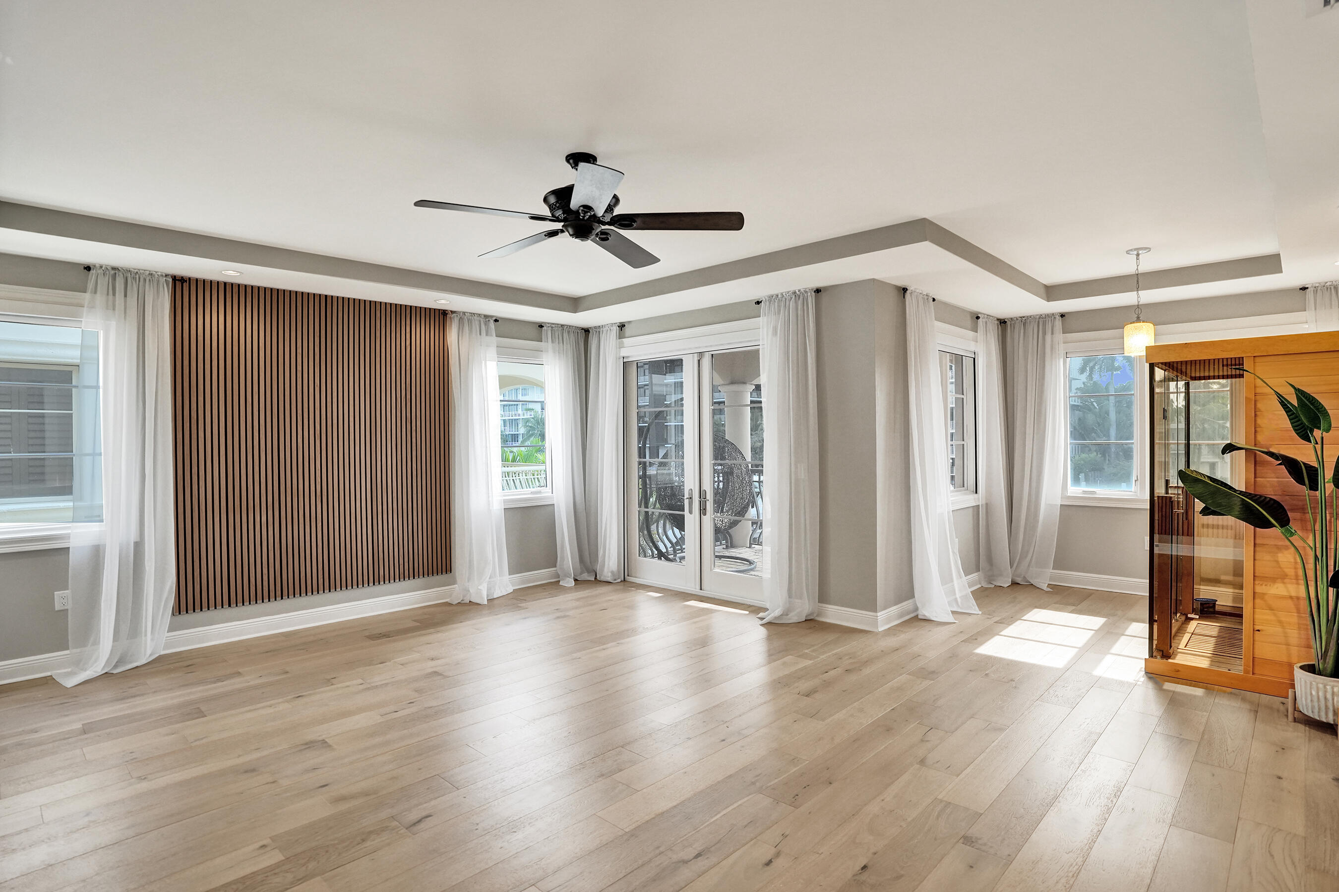 210 HENDRICKS, Fort Lauderdale FL 33301