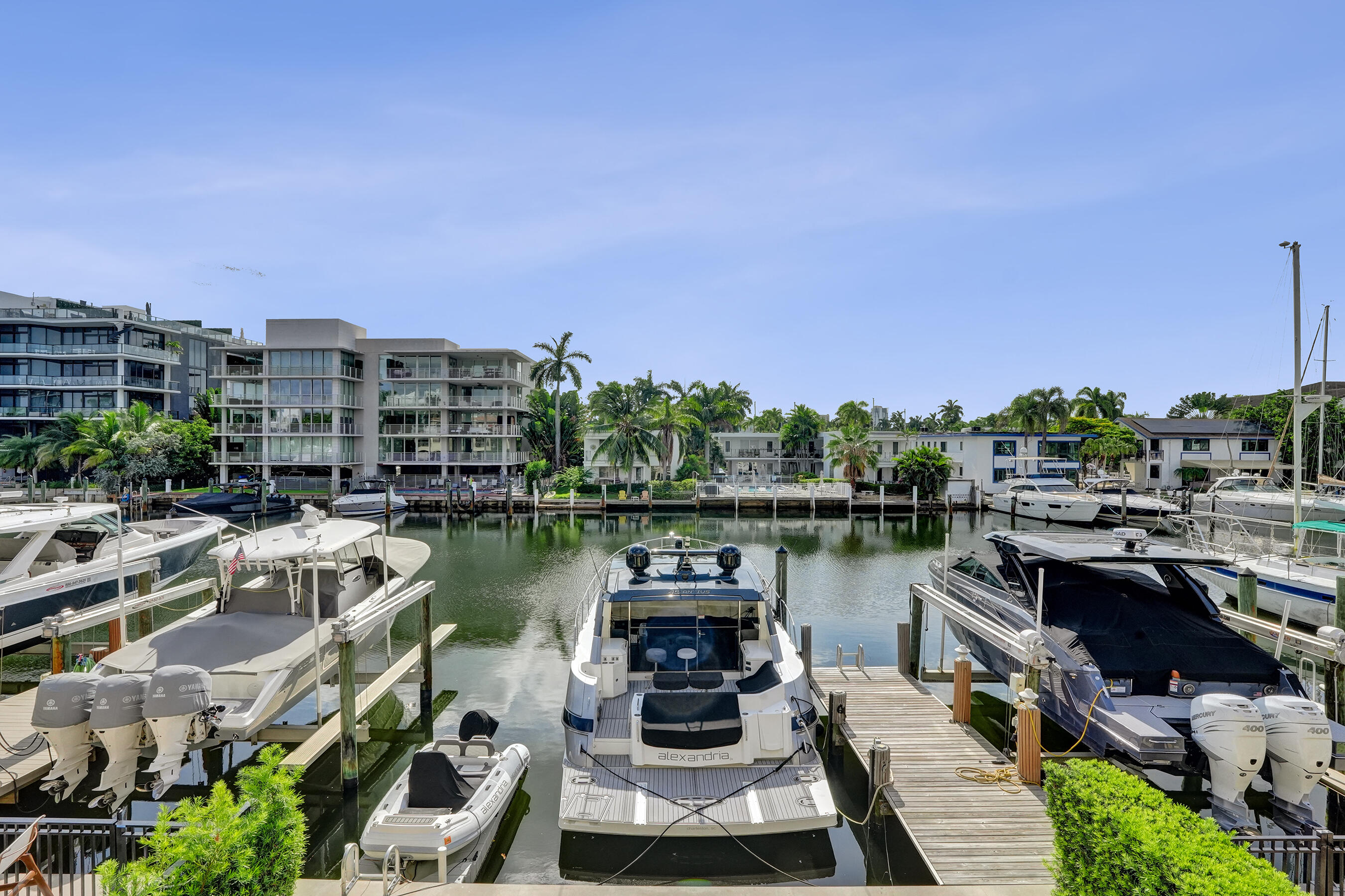 210 HENDRICKS, Fort Lauderdale FL 33301
