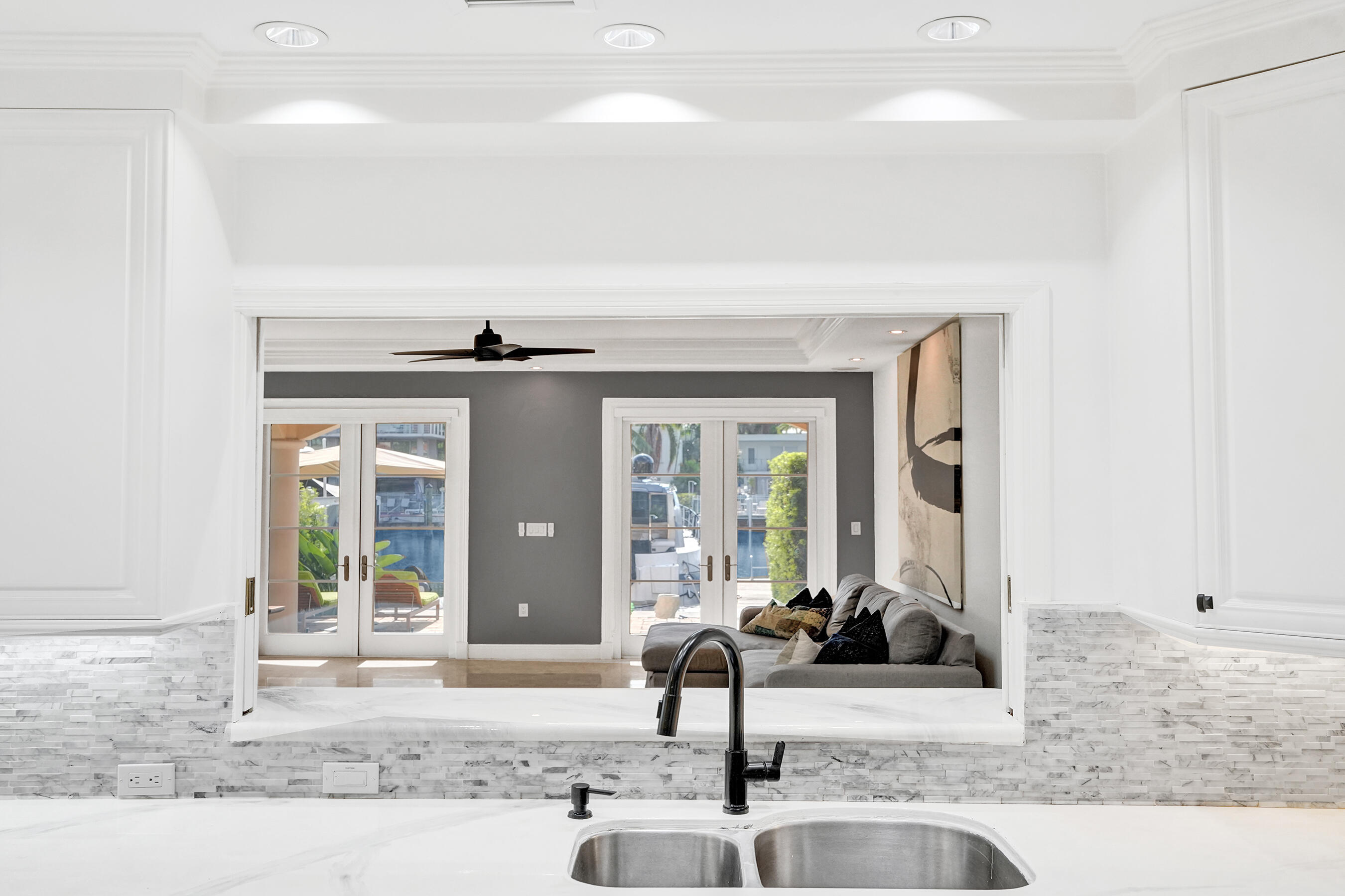 210 HENDRICKS, Fort Lauderdale FL 33301