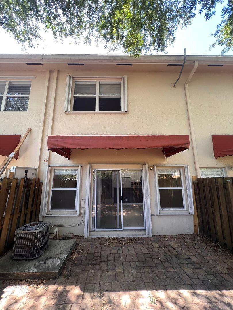 3361 NW 29TH, Lauderdale Lakes FL 33311